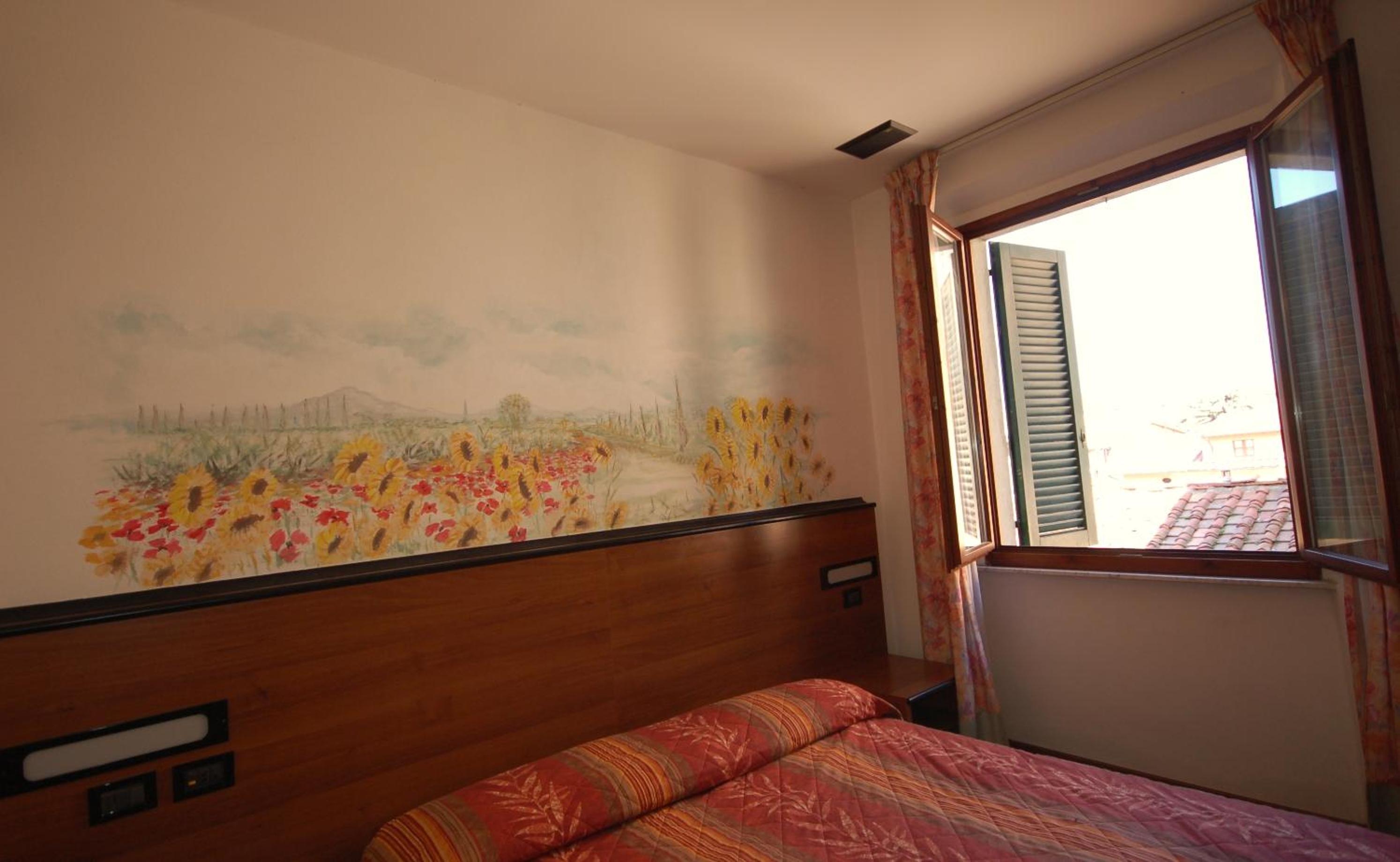 Double or Twin Room - Photo 2