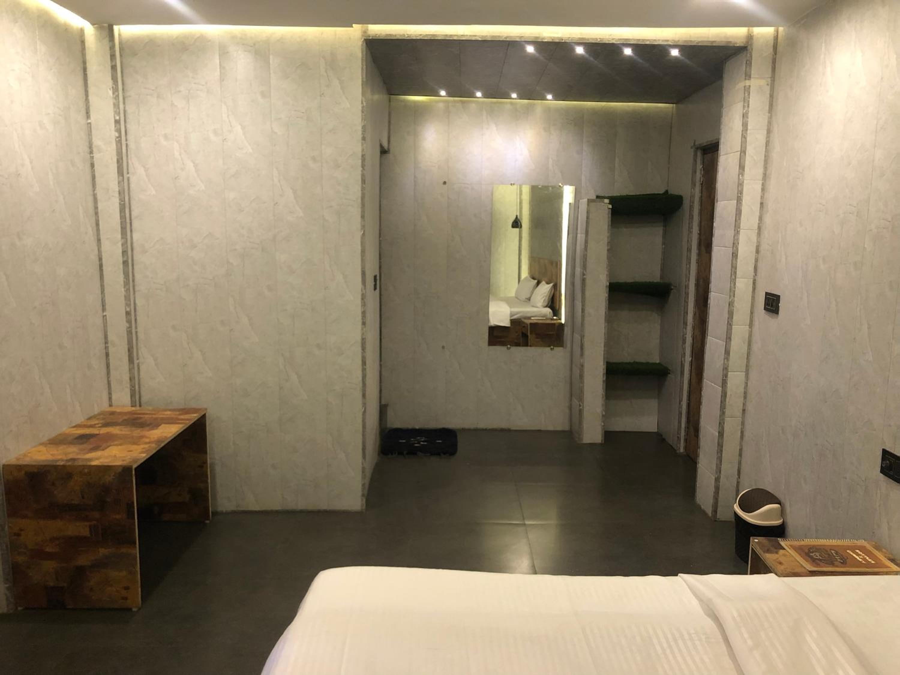Deluxe Triple Room photo 3