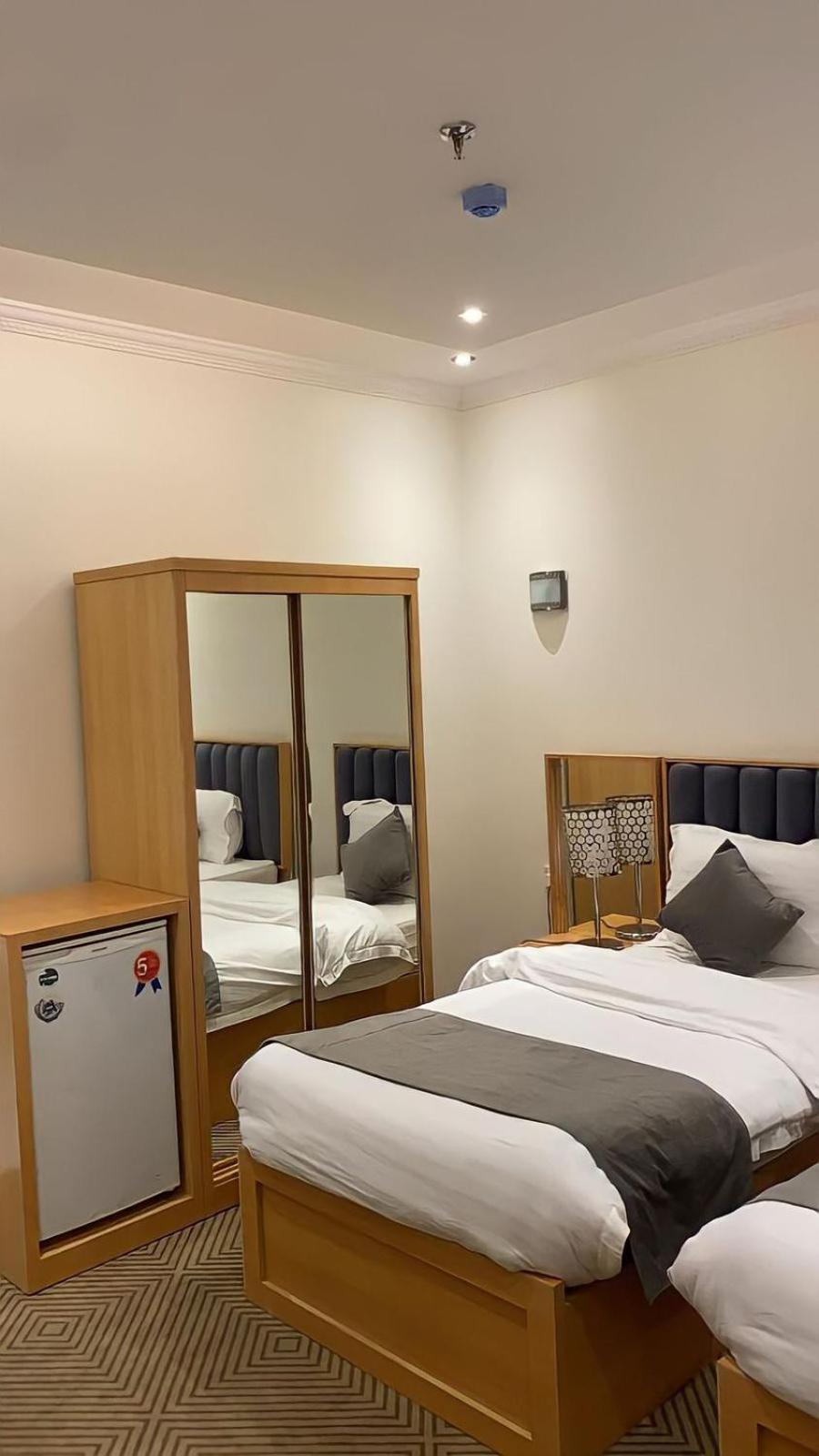 Two-Bedroom Suite photo 2