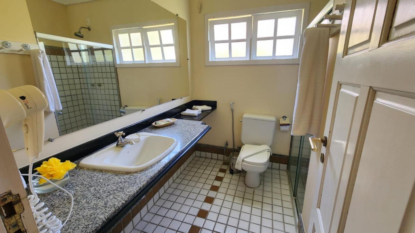 Deluxe Triple Room photo 3