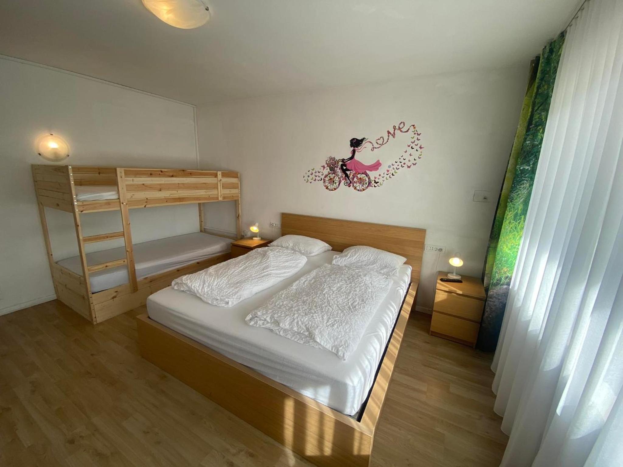 Double Room with Balcony - Photo 30