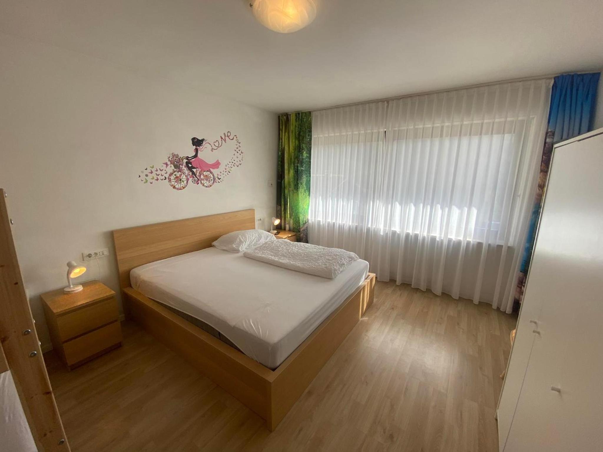 Double Room with Balcony - Photo 23
