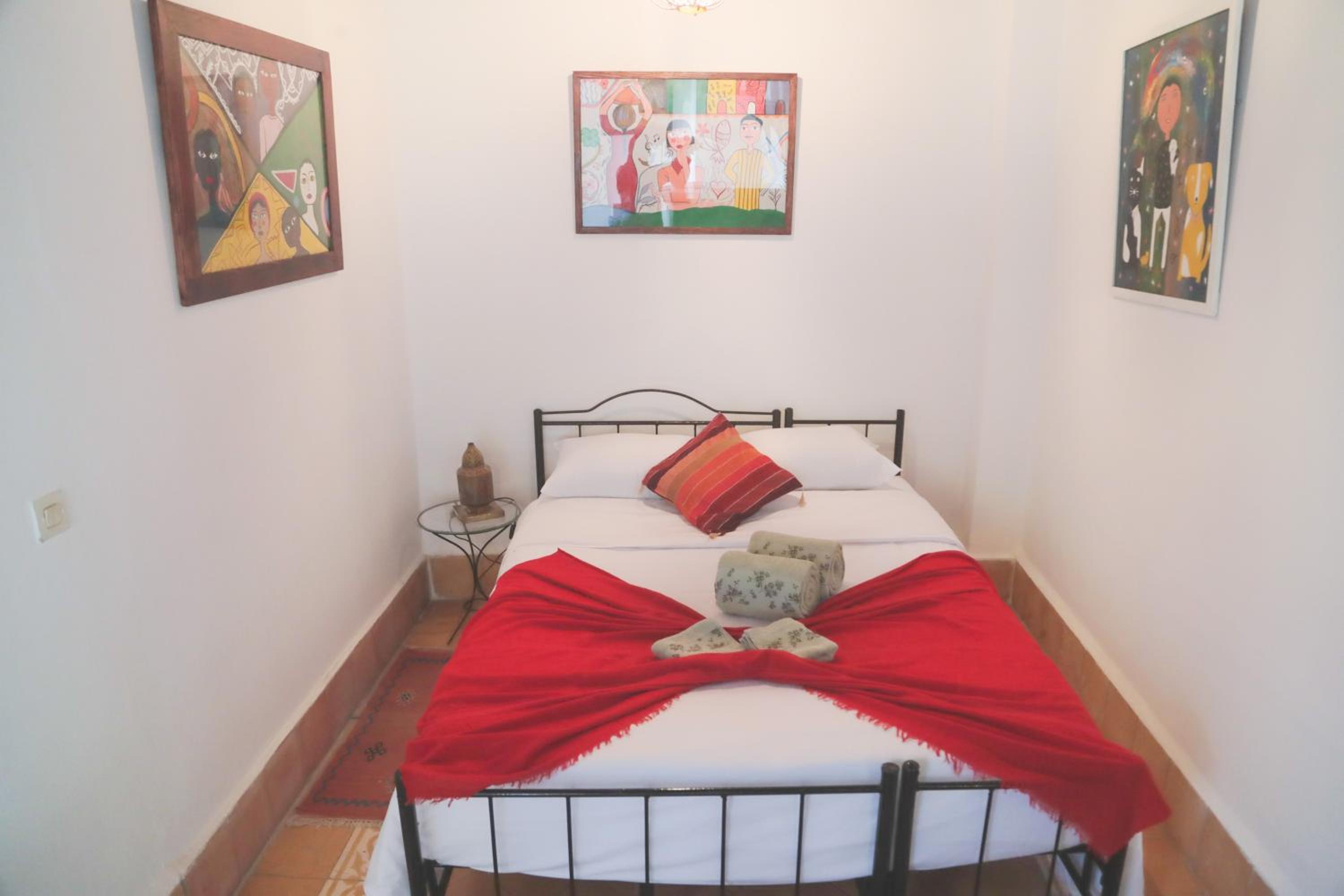 Budget Double Room photo 3