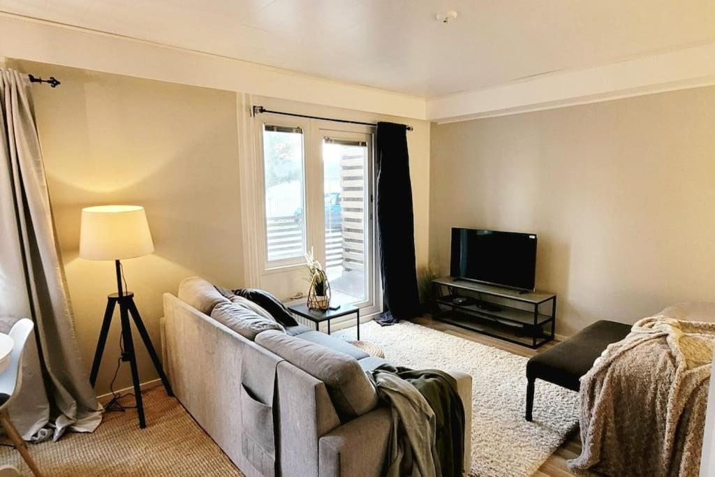 One-Bedroom Apartment - Photo 5