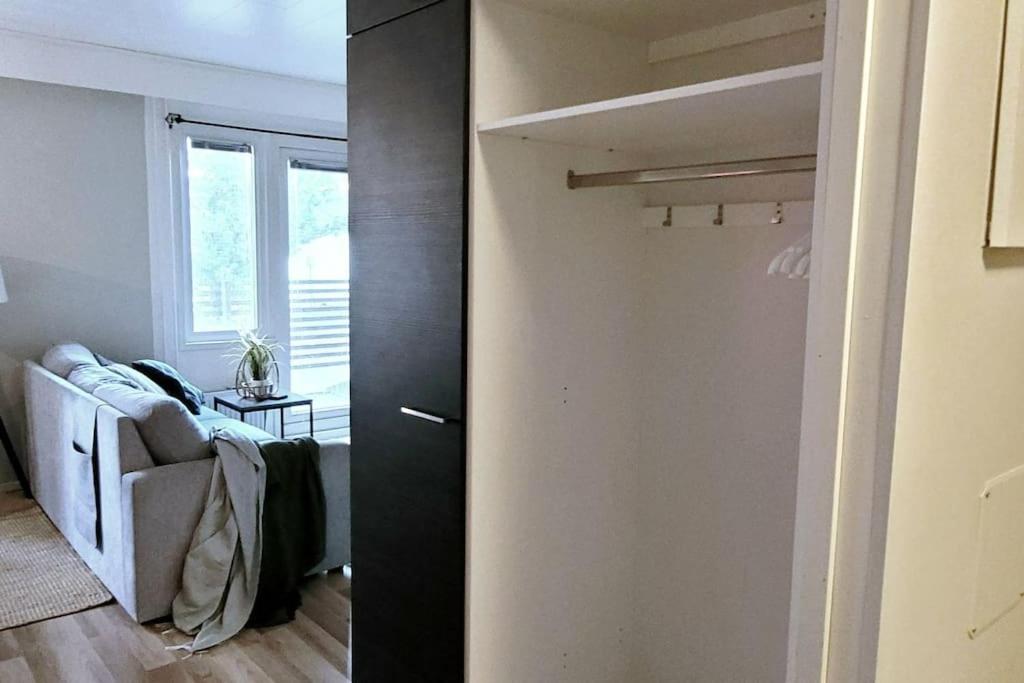 One-Bedroom Apartment - Photo 4