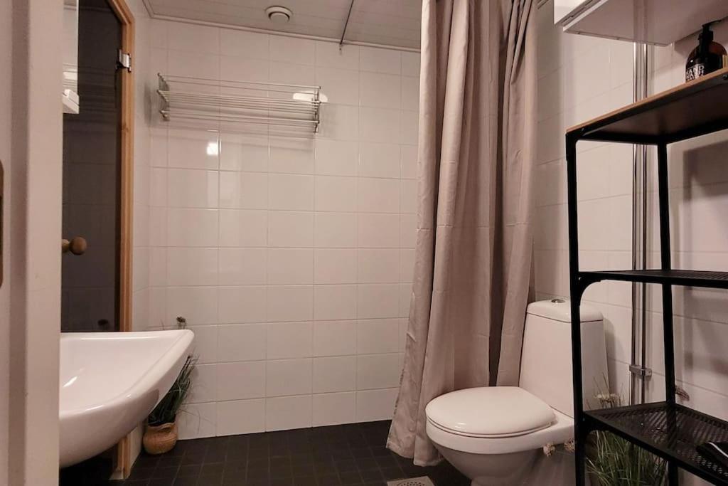 One-Bedroom Apartment - Photo 16