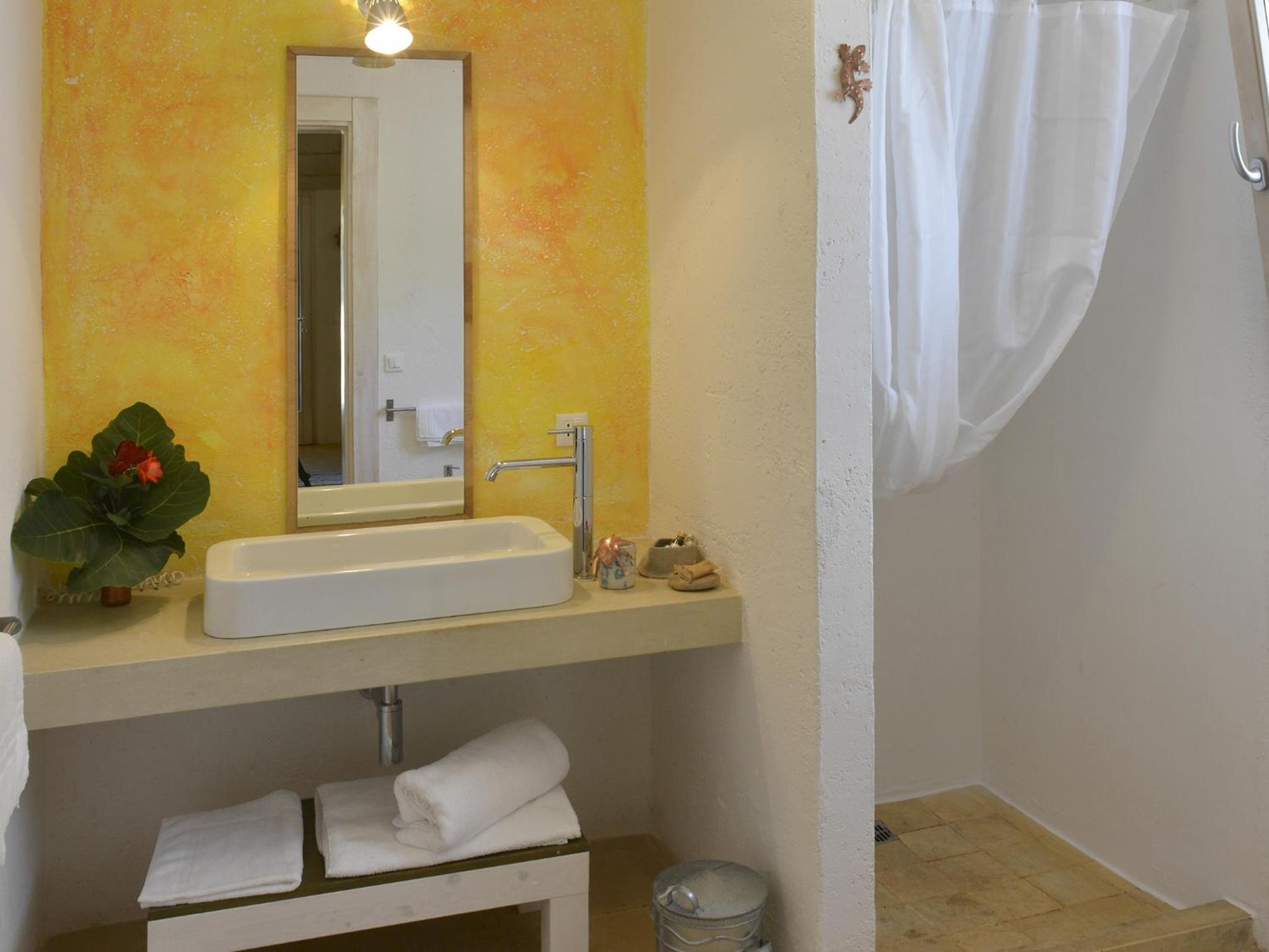 Large Double Room with Patio photo 3