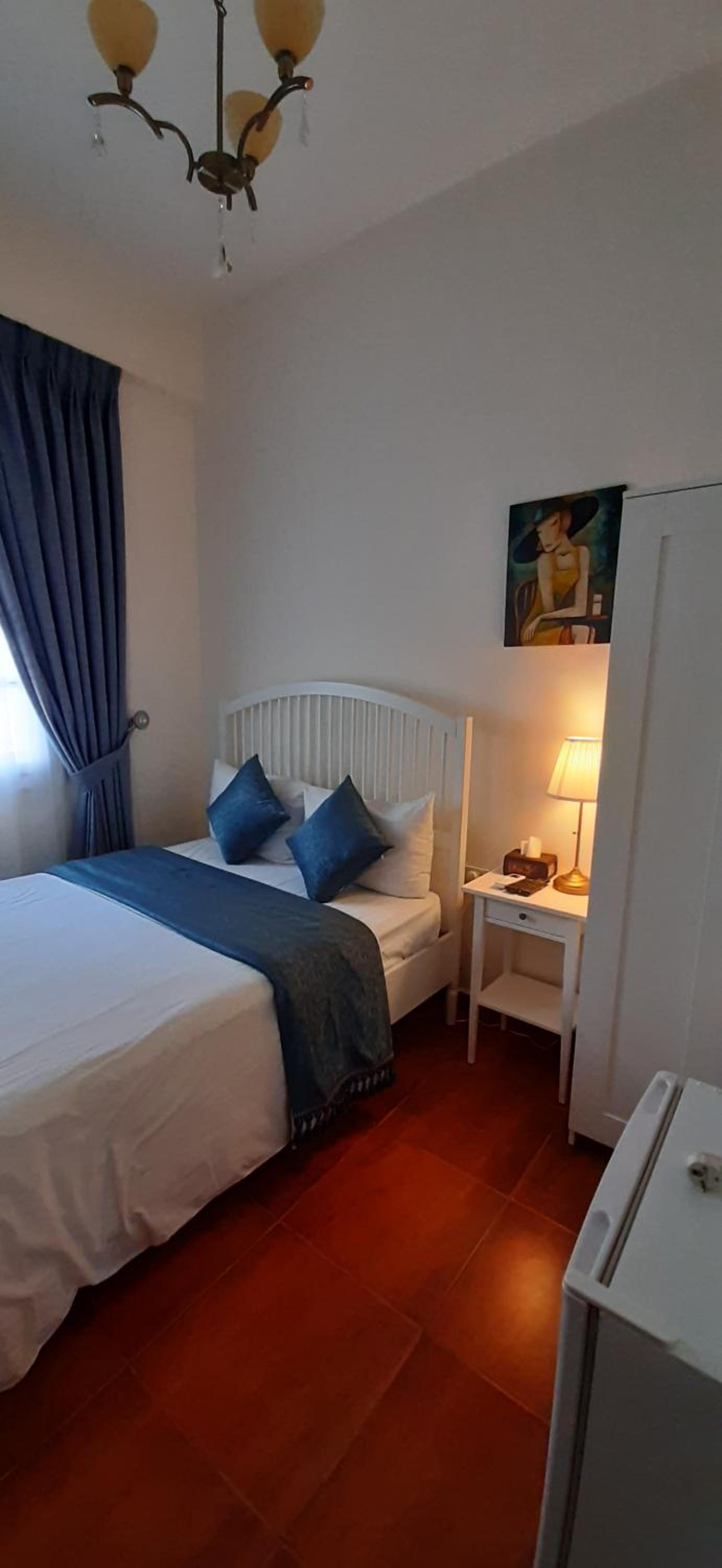 Double Room - Photo 12