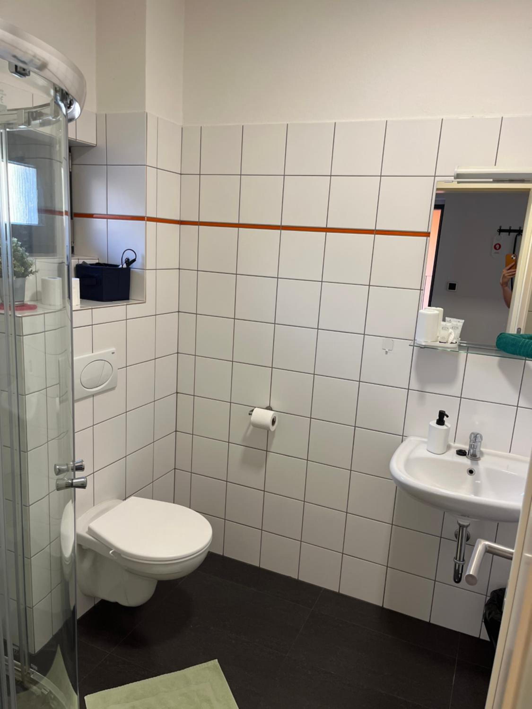 Deluxe Double Room with Balcony photo 3