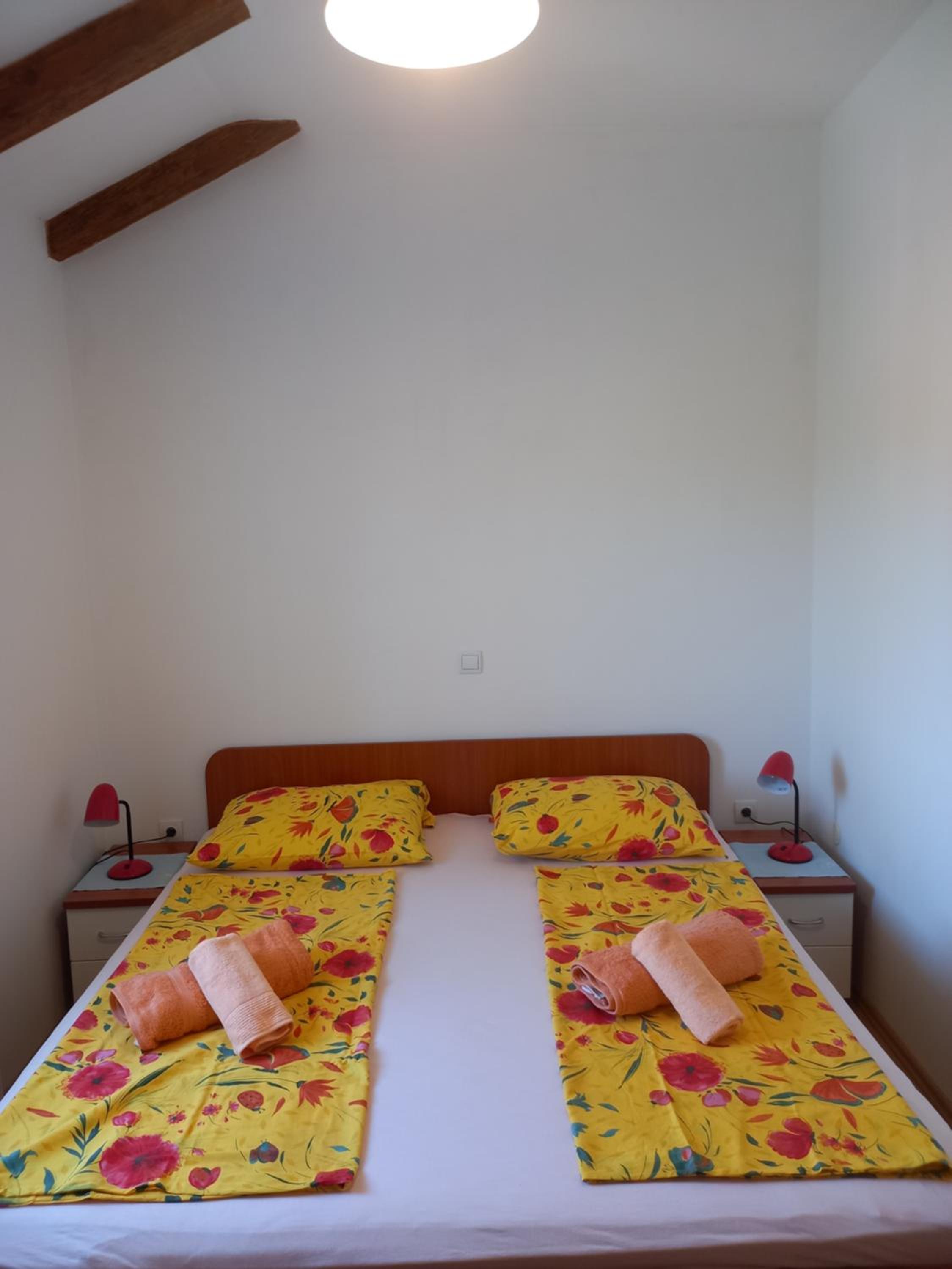 One-Bedroom Apartment with Terrace and Sea View photo 3