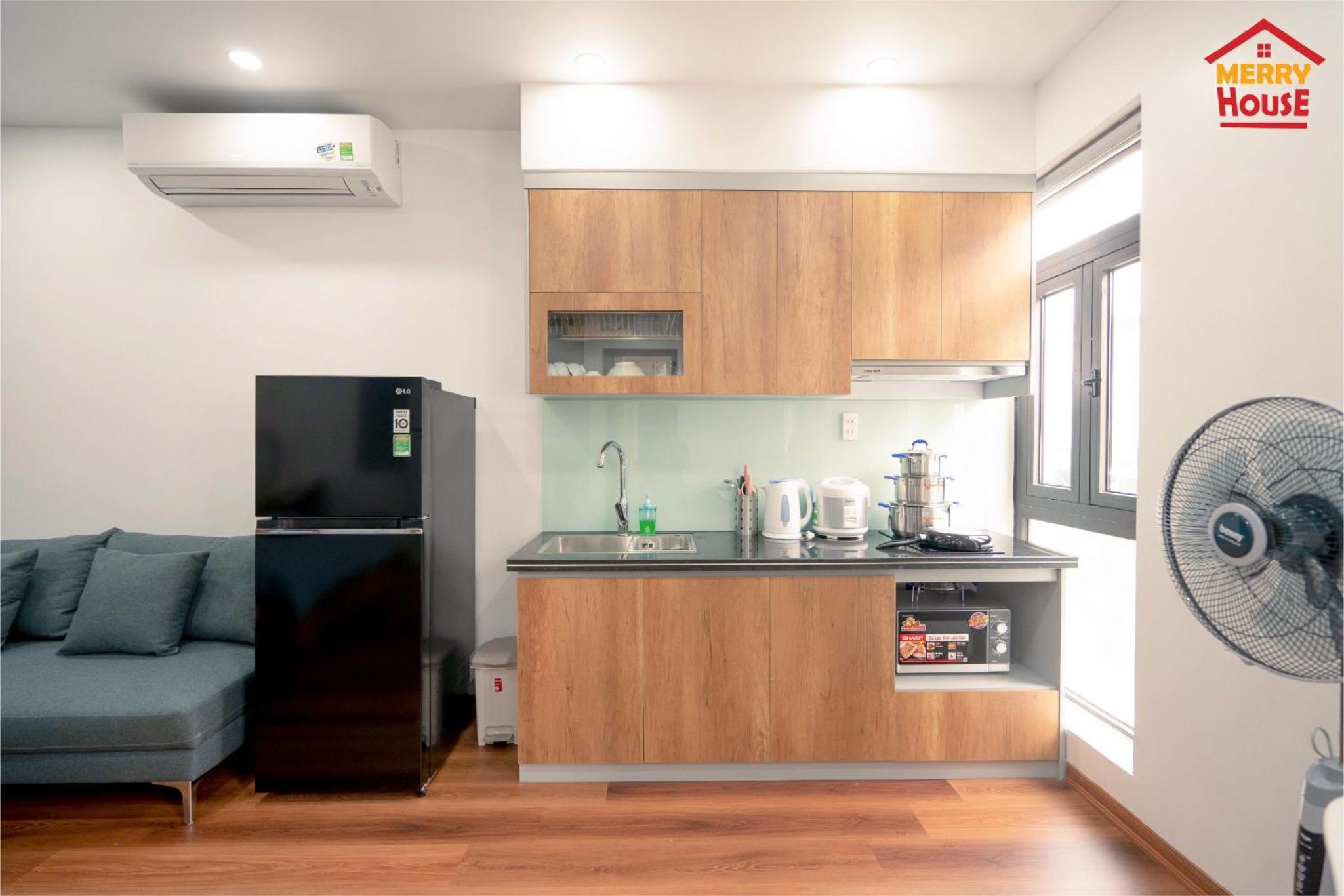 Studio Apartment - Photo 7