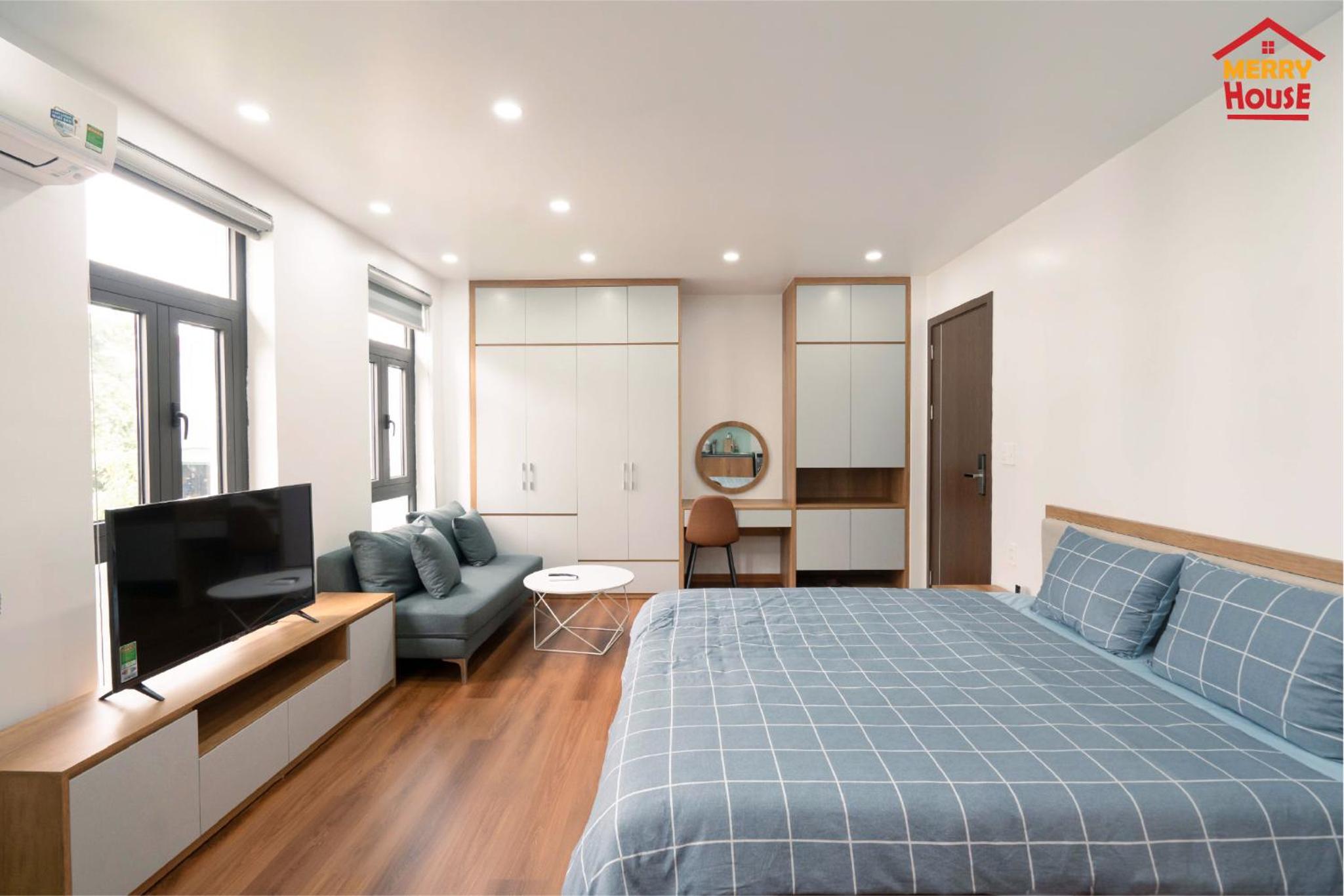 Studio Apartment - Photo 12