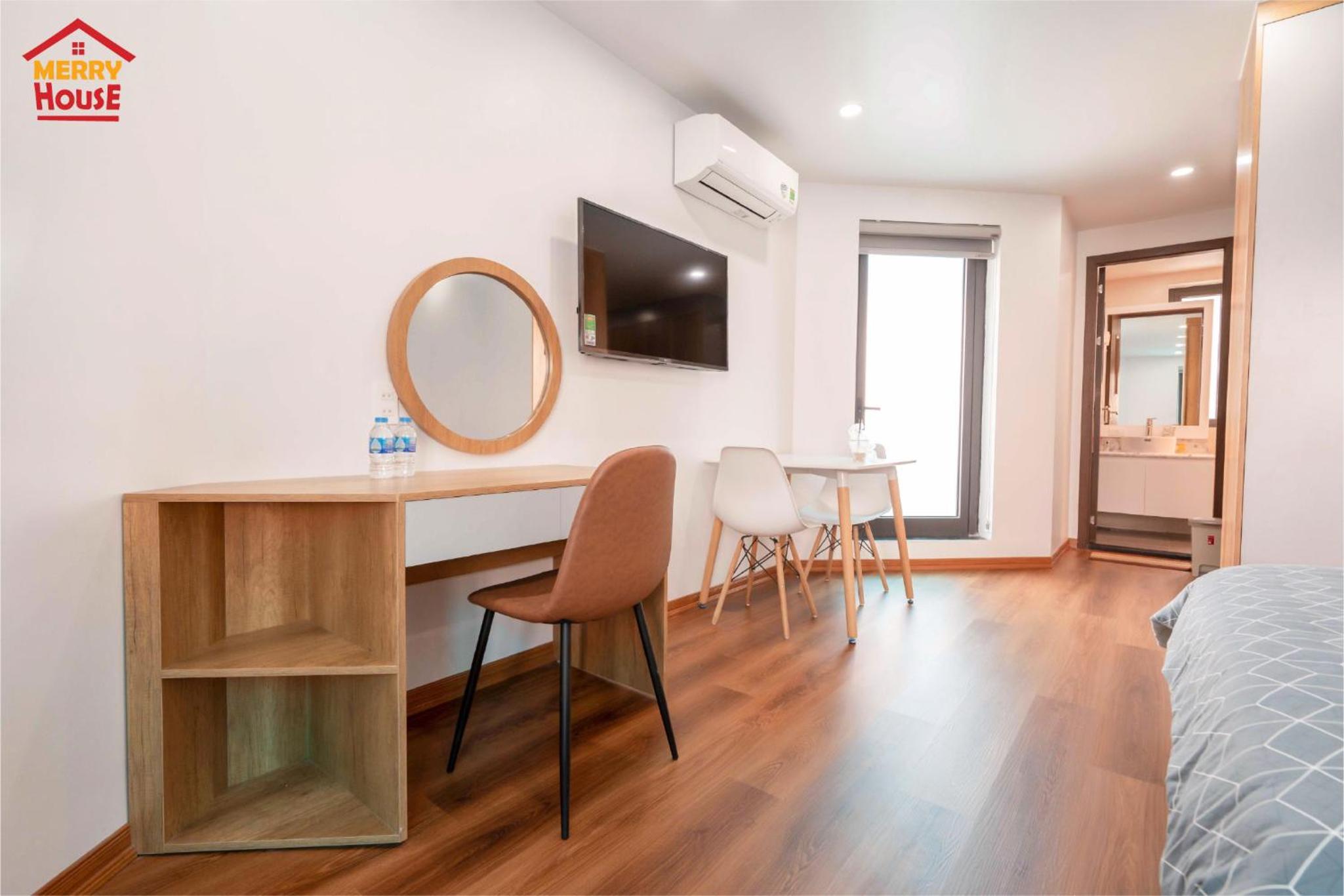 Studio Apartment - Photo 31