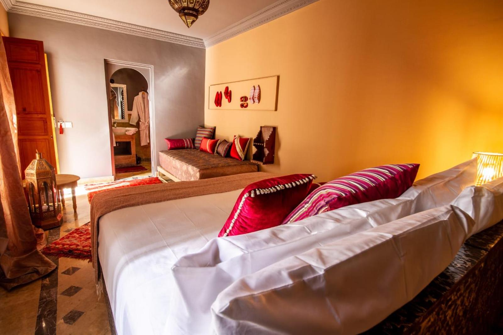 Deluxe Triple Room - Photo 4