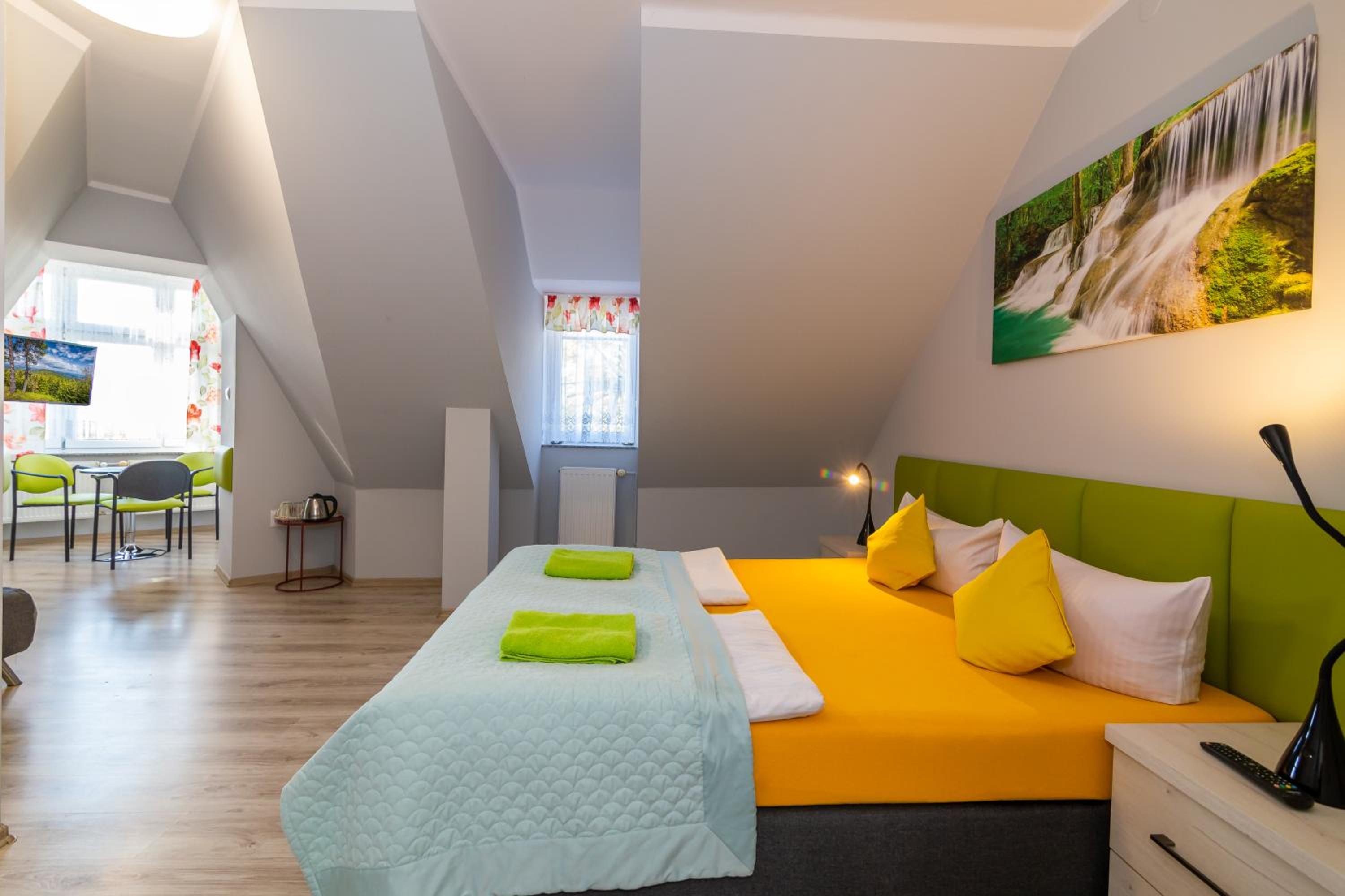 Triple Room - Photo 10