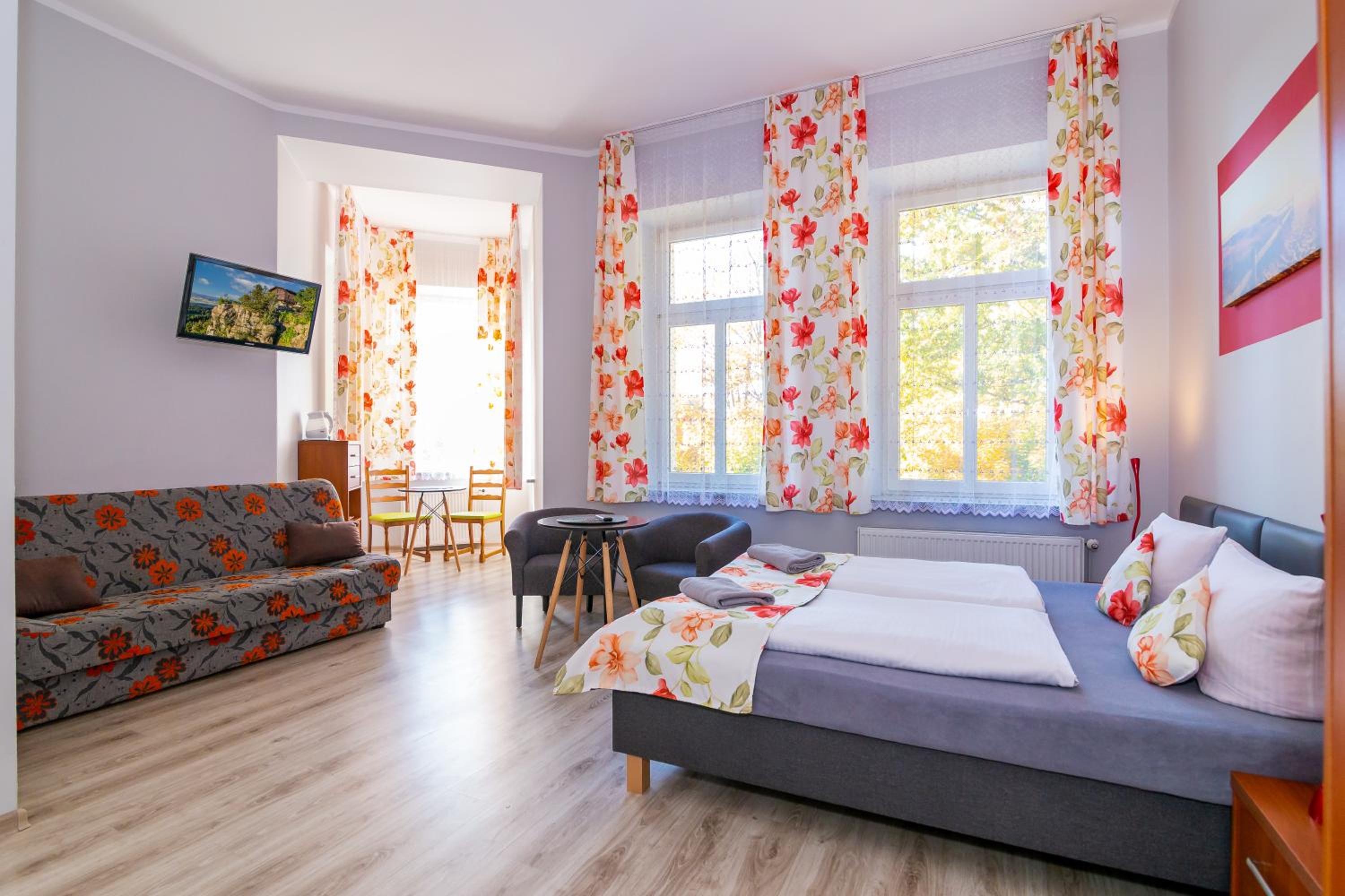 Triple Room - Photo 5