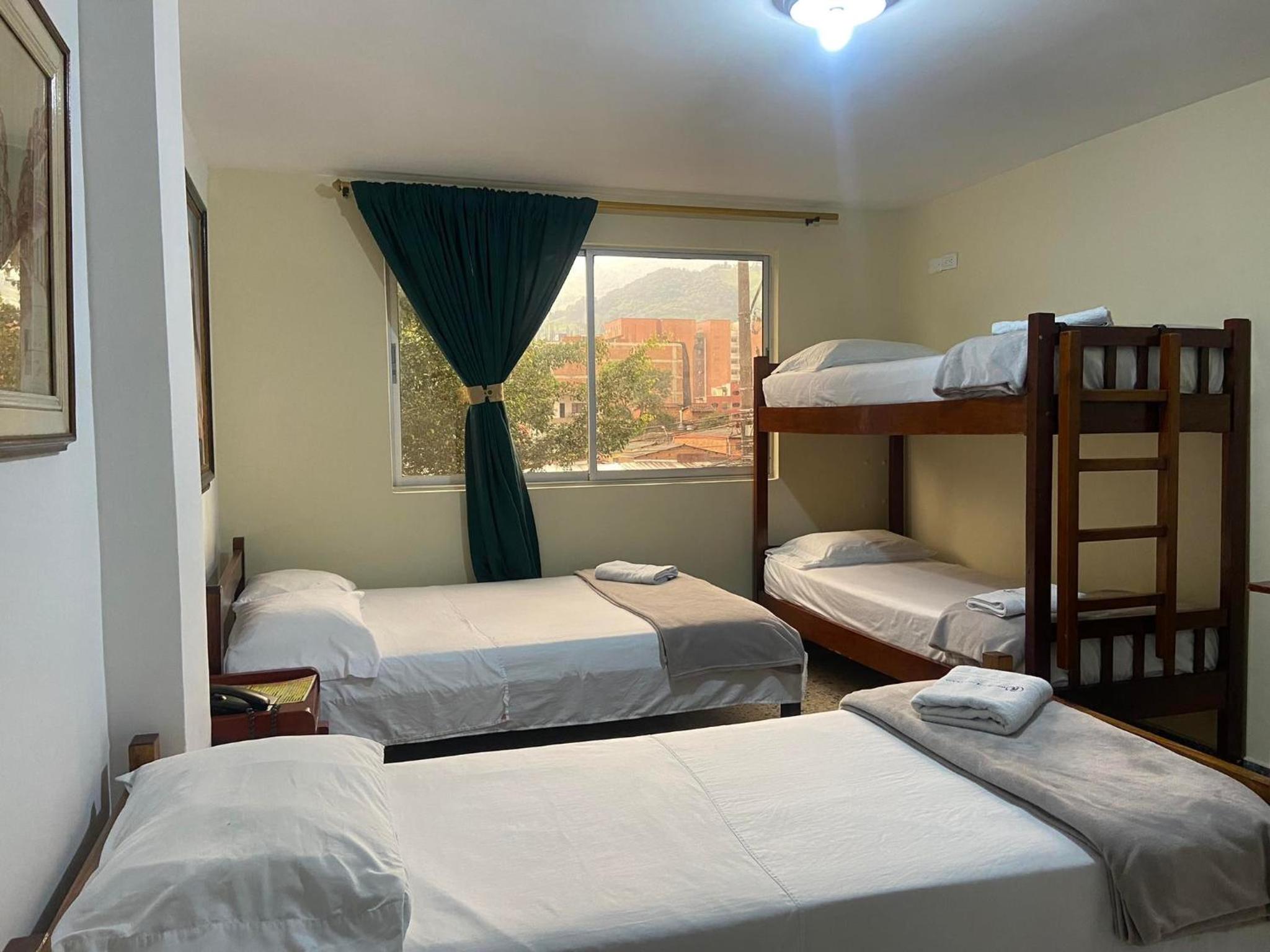 Quadruple Room photo 3