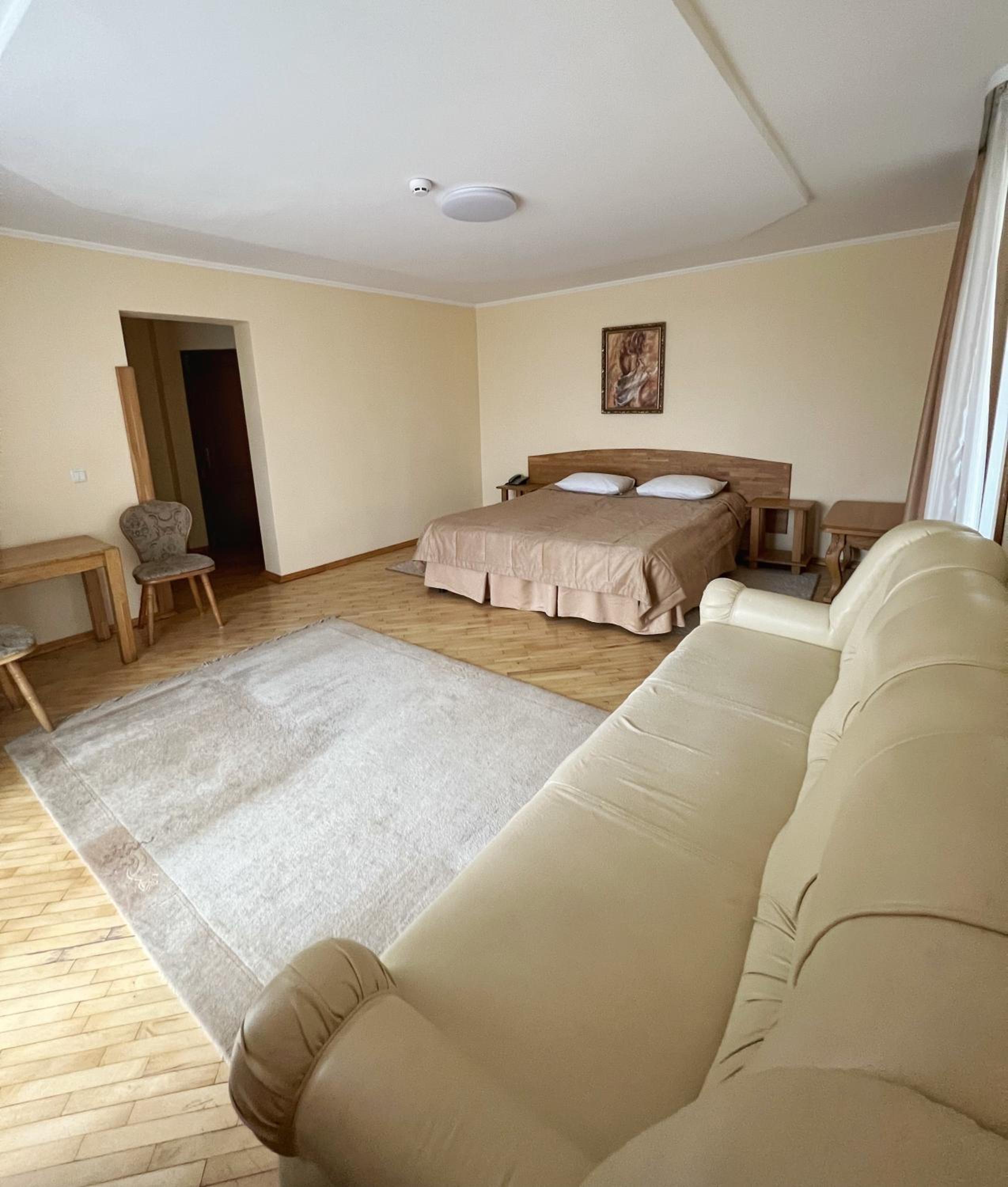 Family Suite with Balcony photo 3