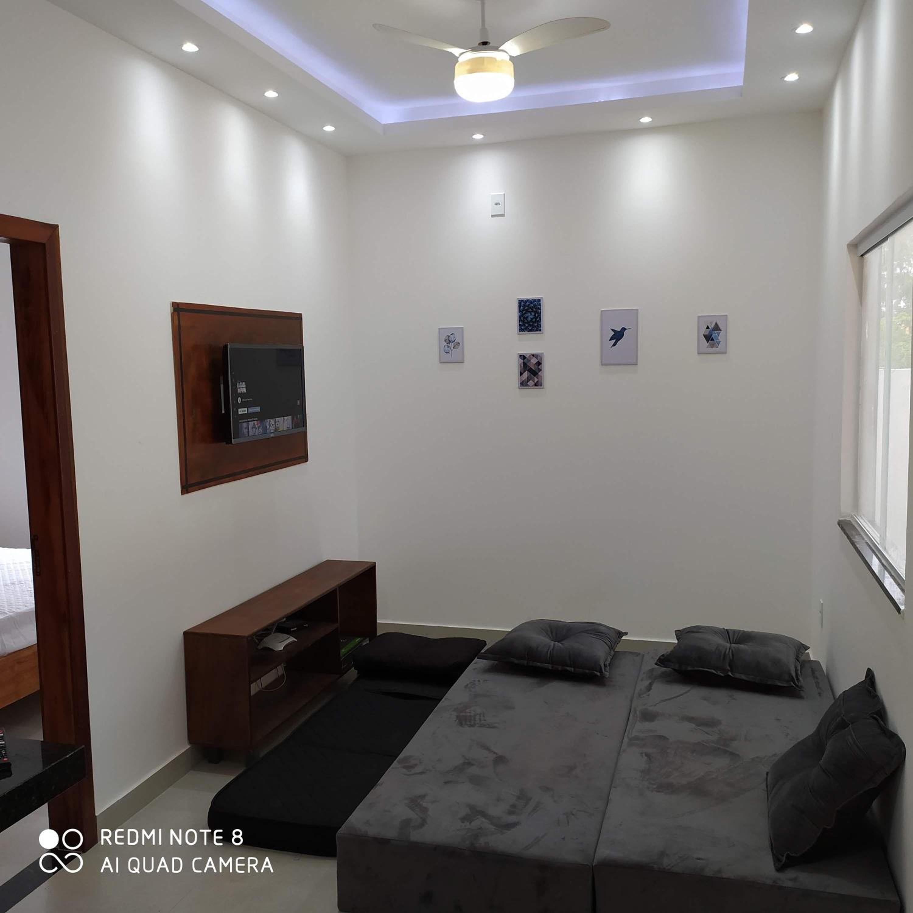 One-Bedroom House photo 2
