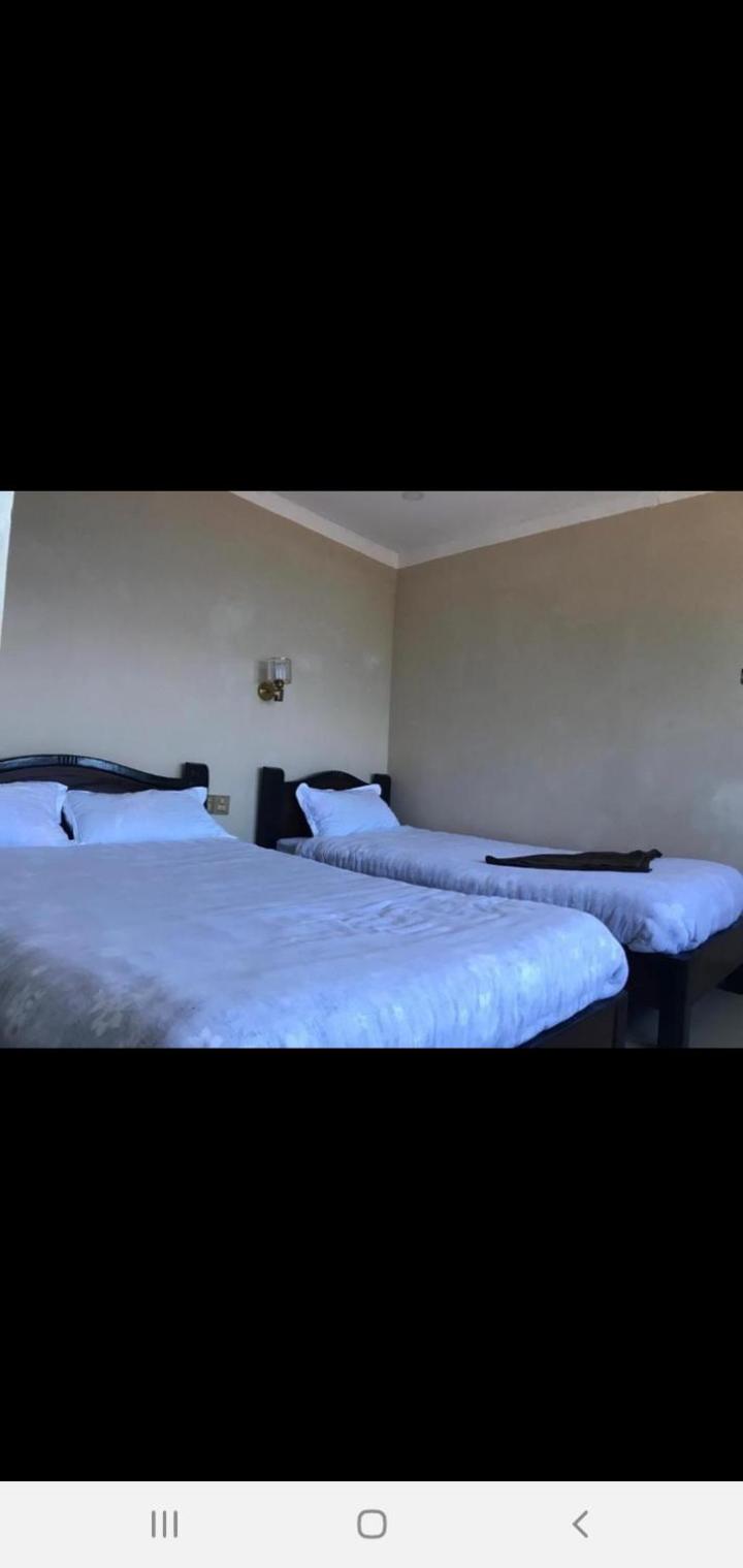 Twin Room with Lake View photo 1