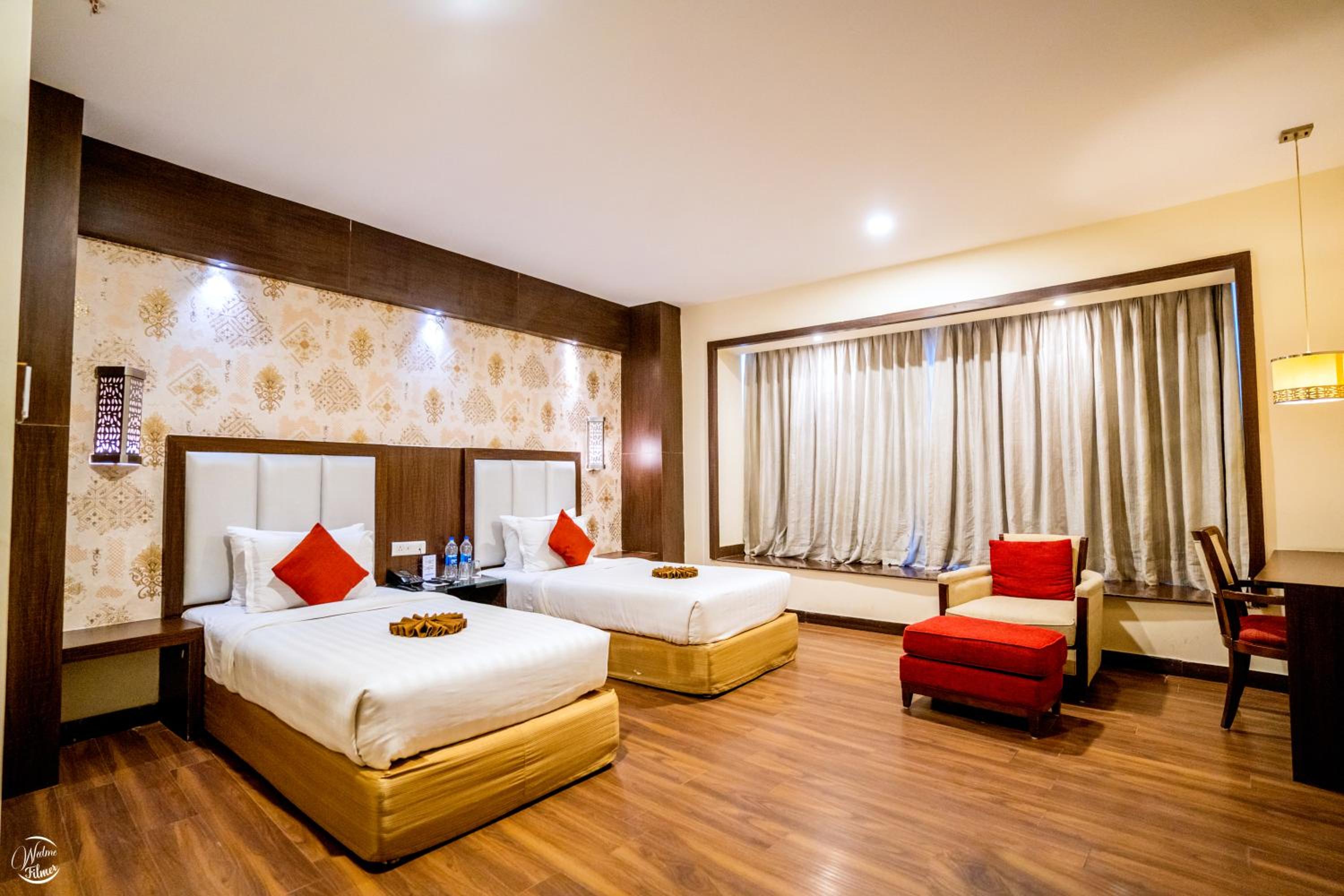 Deluxe Double or Twin Room photo 1