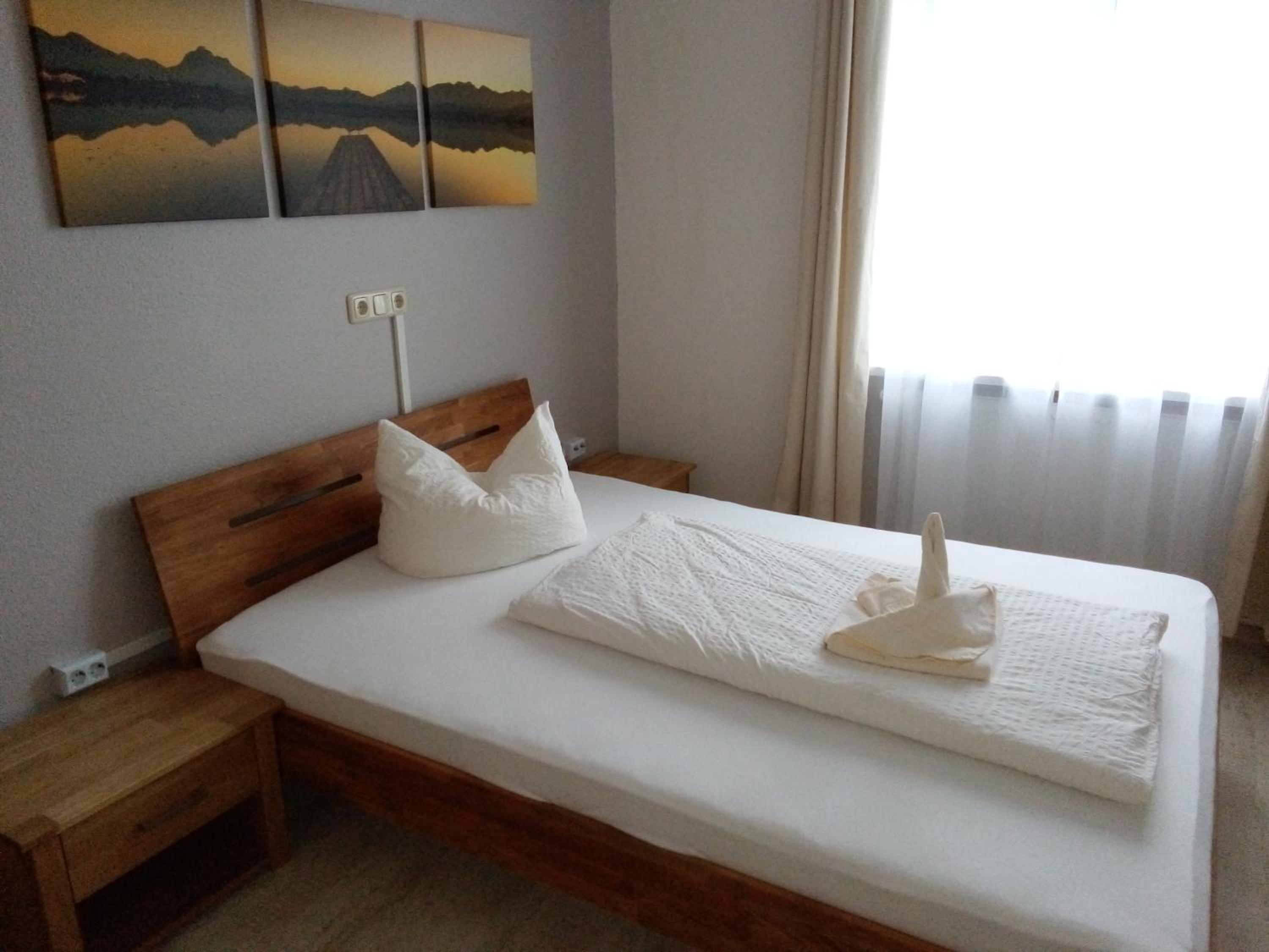 Single Room photo 3