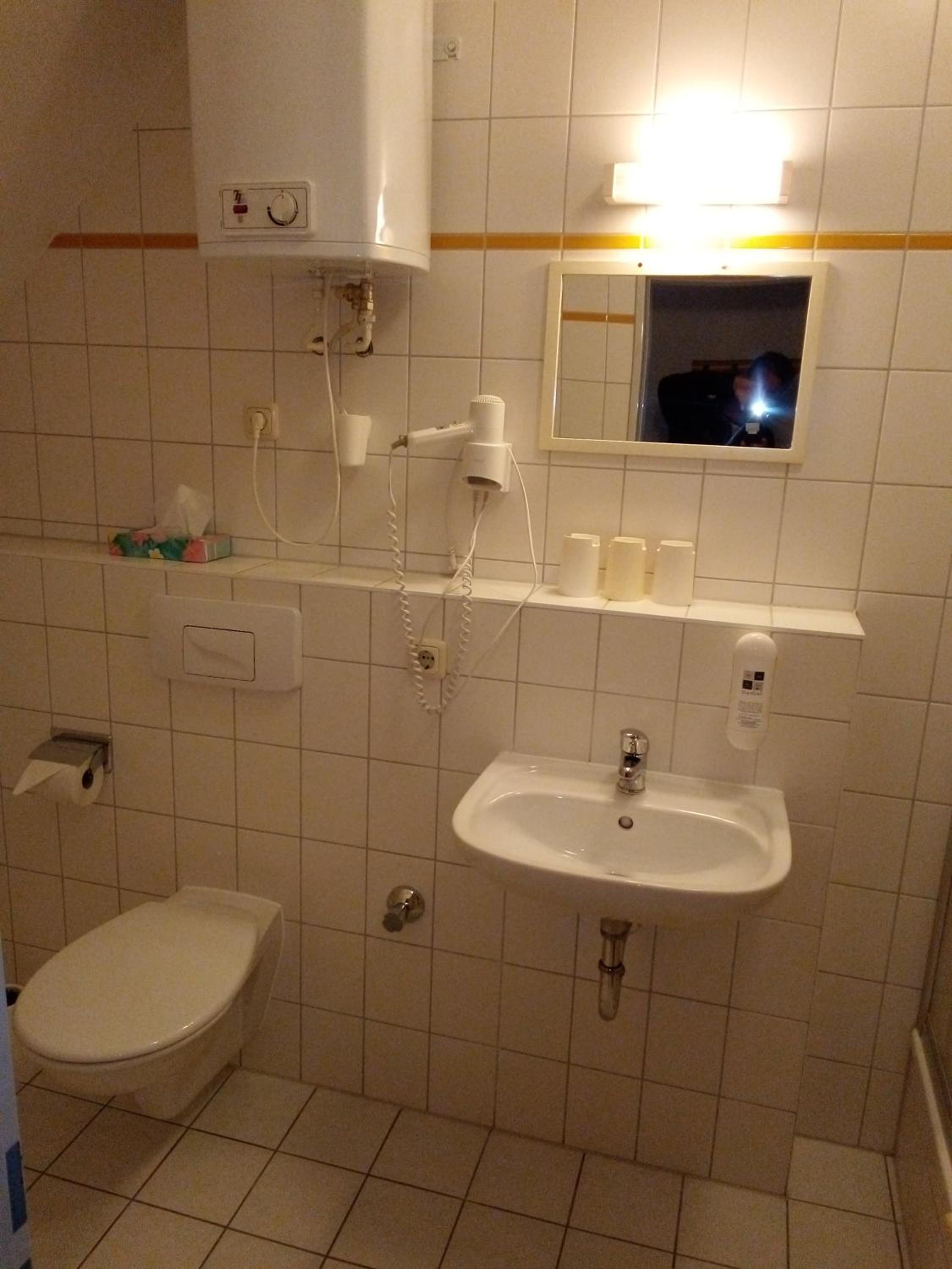 Double or Twin Room photo 3