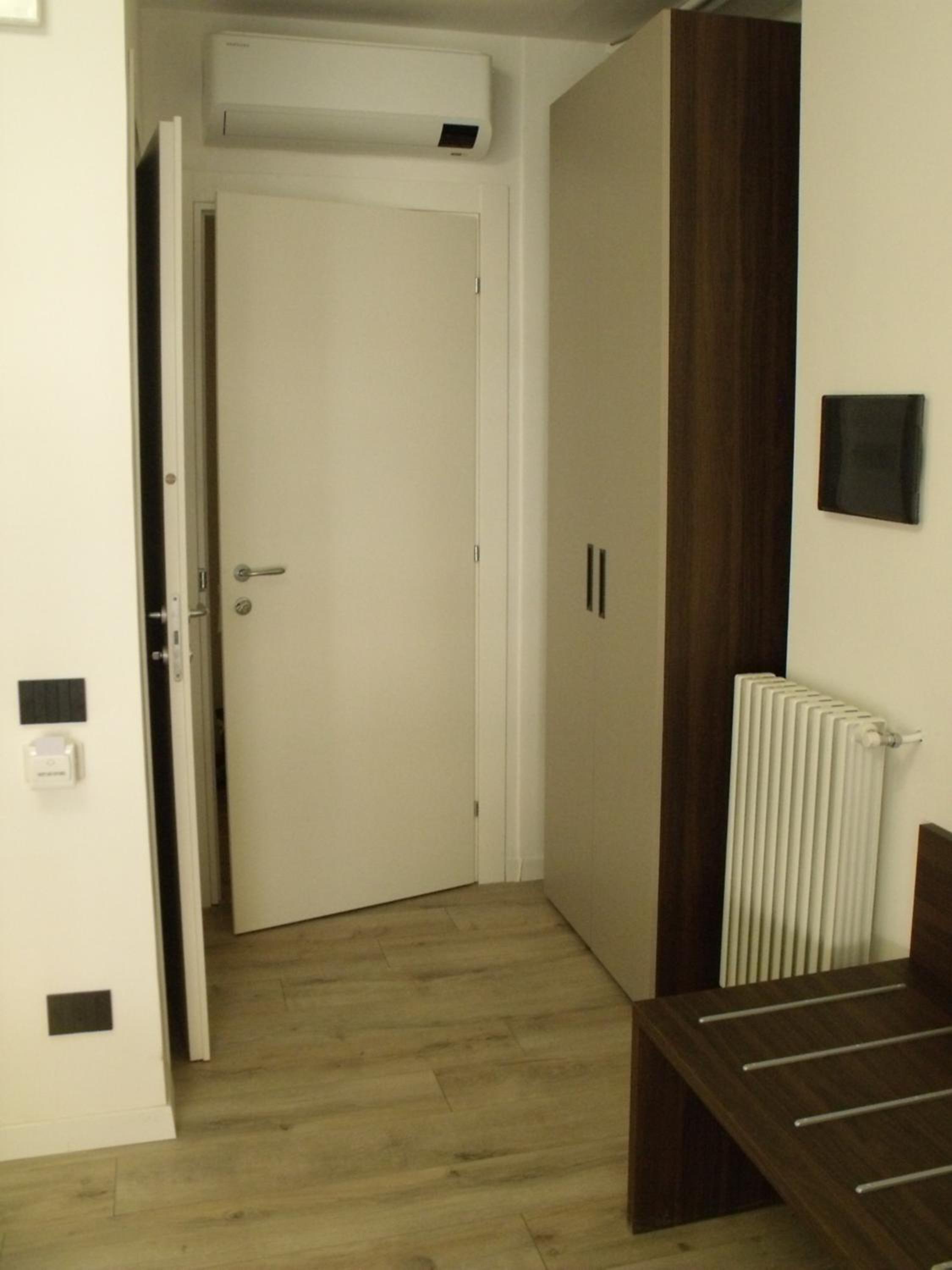 Double Room with Private Bathroom - Photo 5