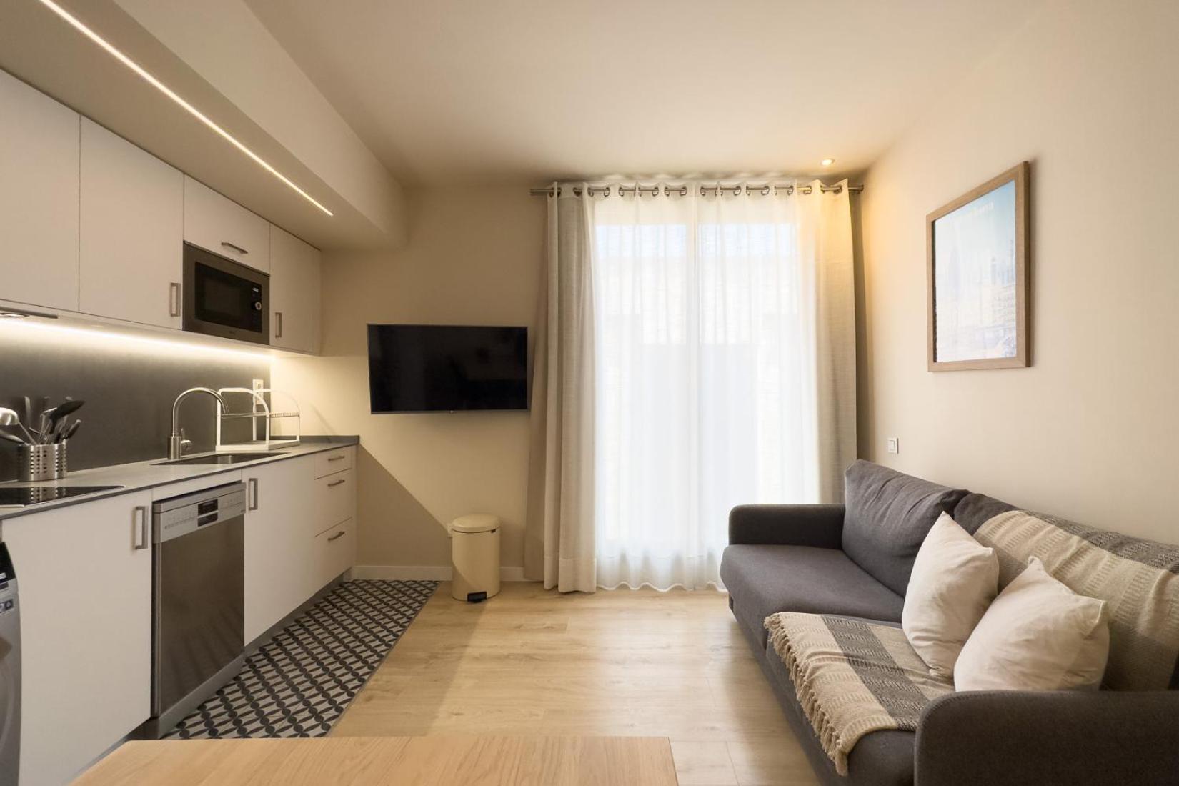 Two-Bedroom Apartment - Photo 11