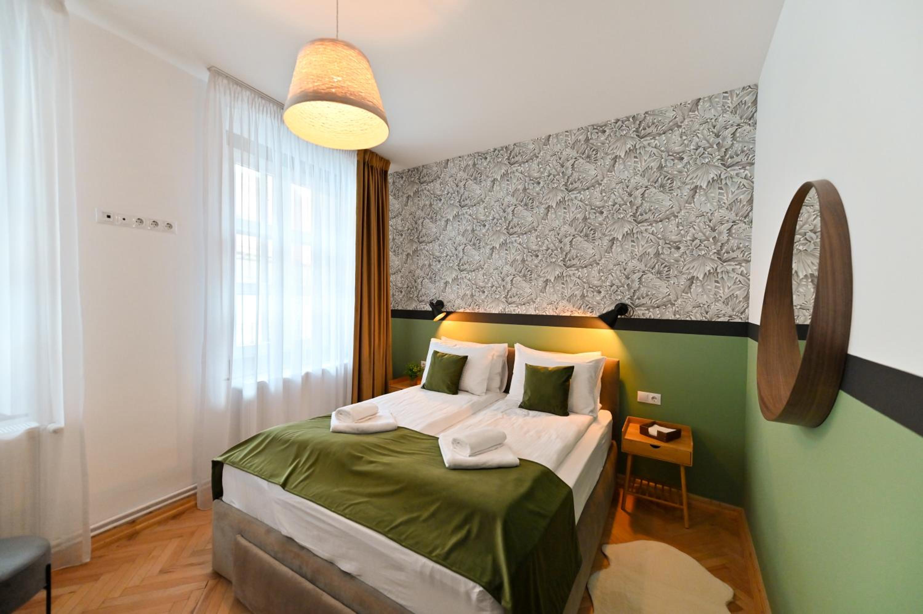 Standard Double Room - Photo 14