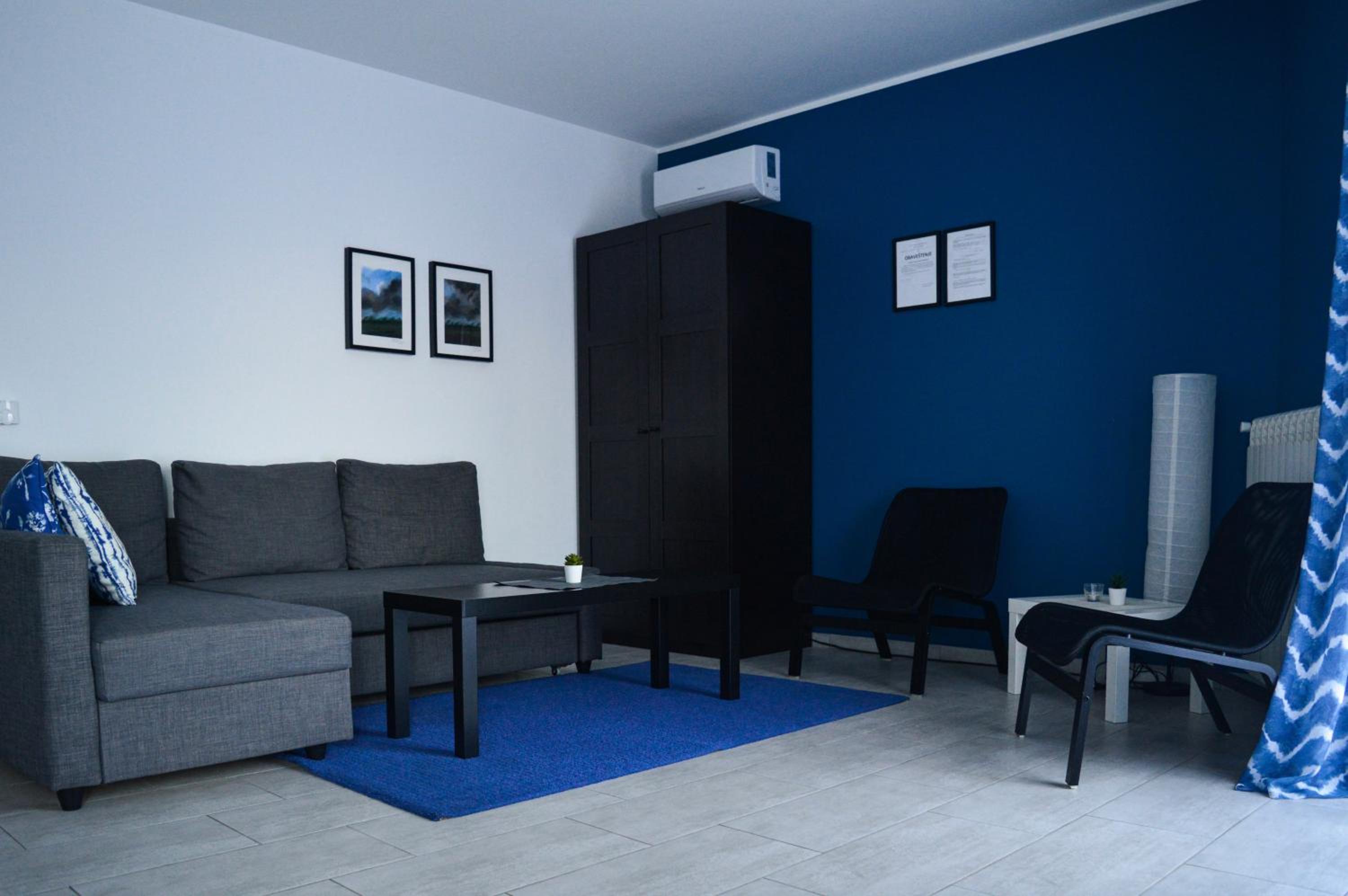 Apartment photo 3