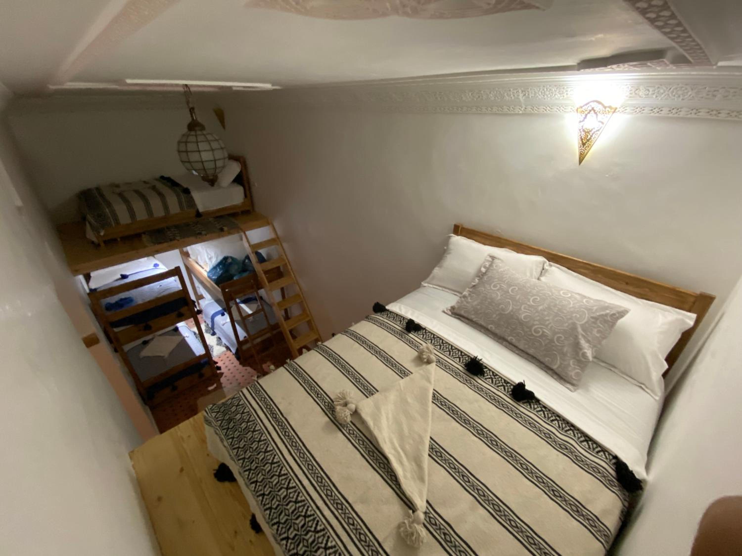 Mixed Dormitory Room