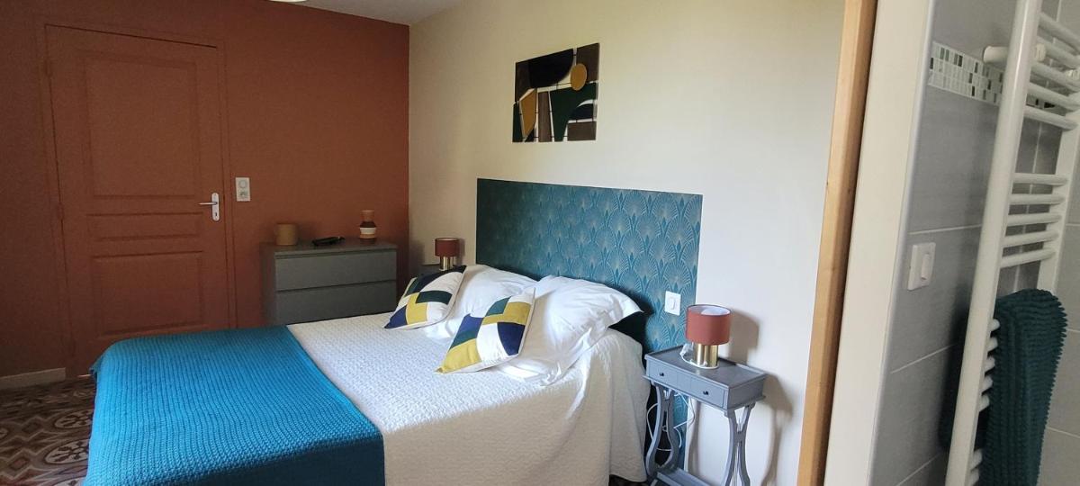 Double Room - Disability Access photo 3