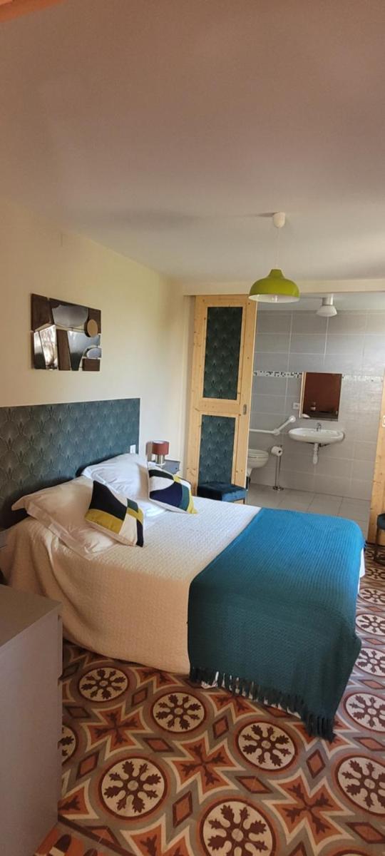 Double Room - Disability Access photo 1