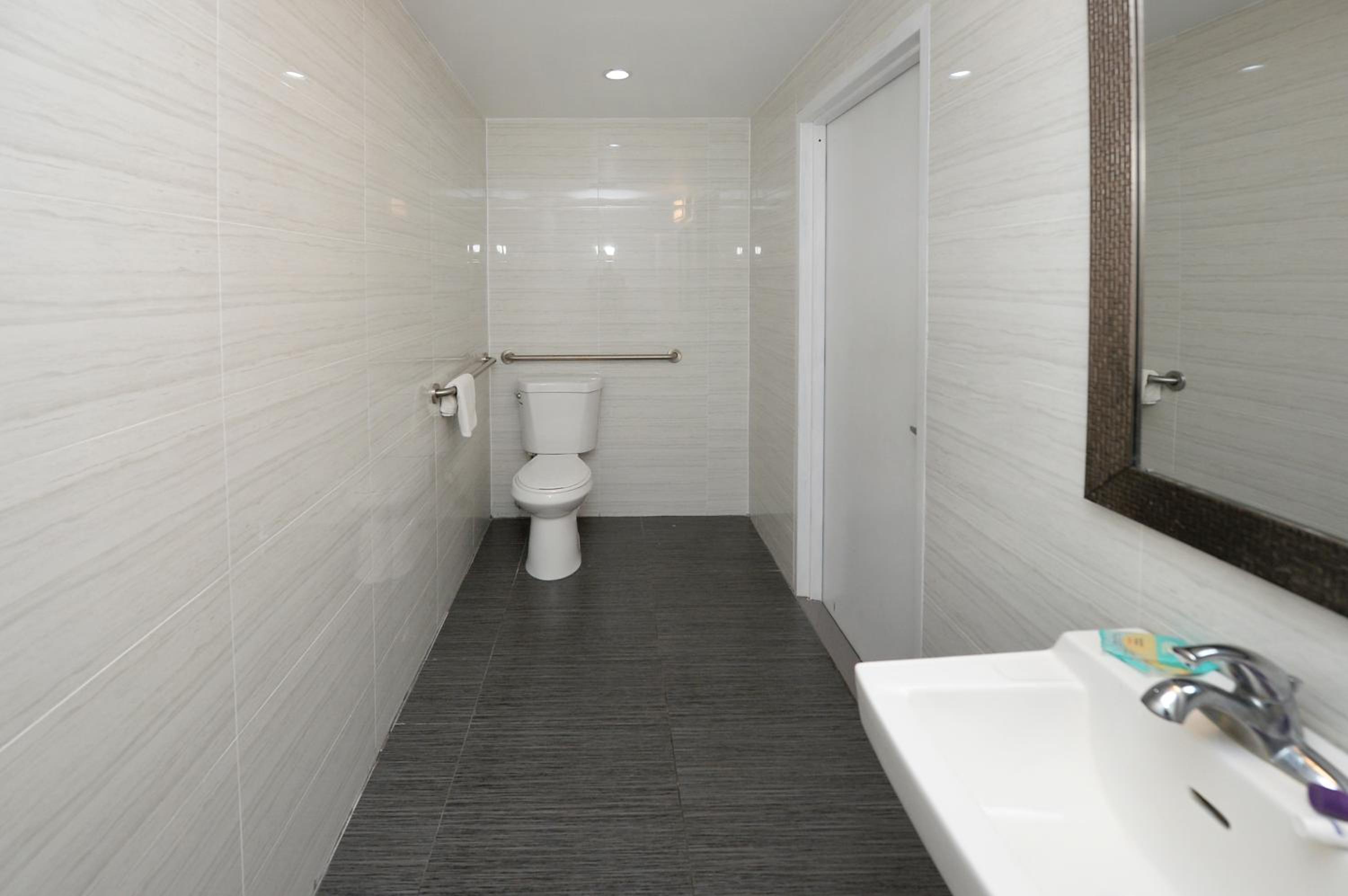 Americas Best Value Inn at Central Valley-Woodbury, Zdjęcie 2