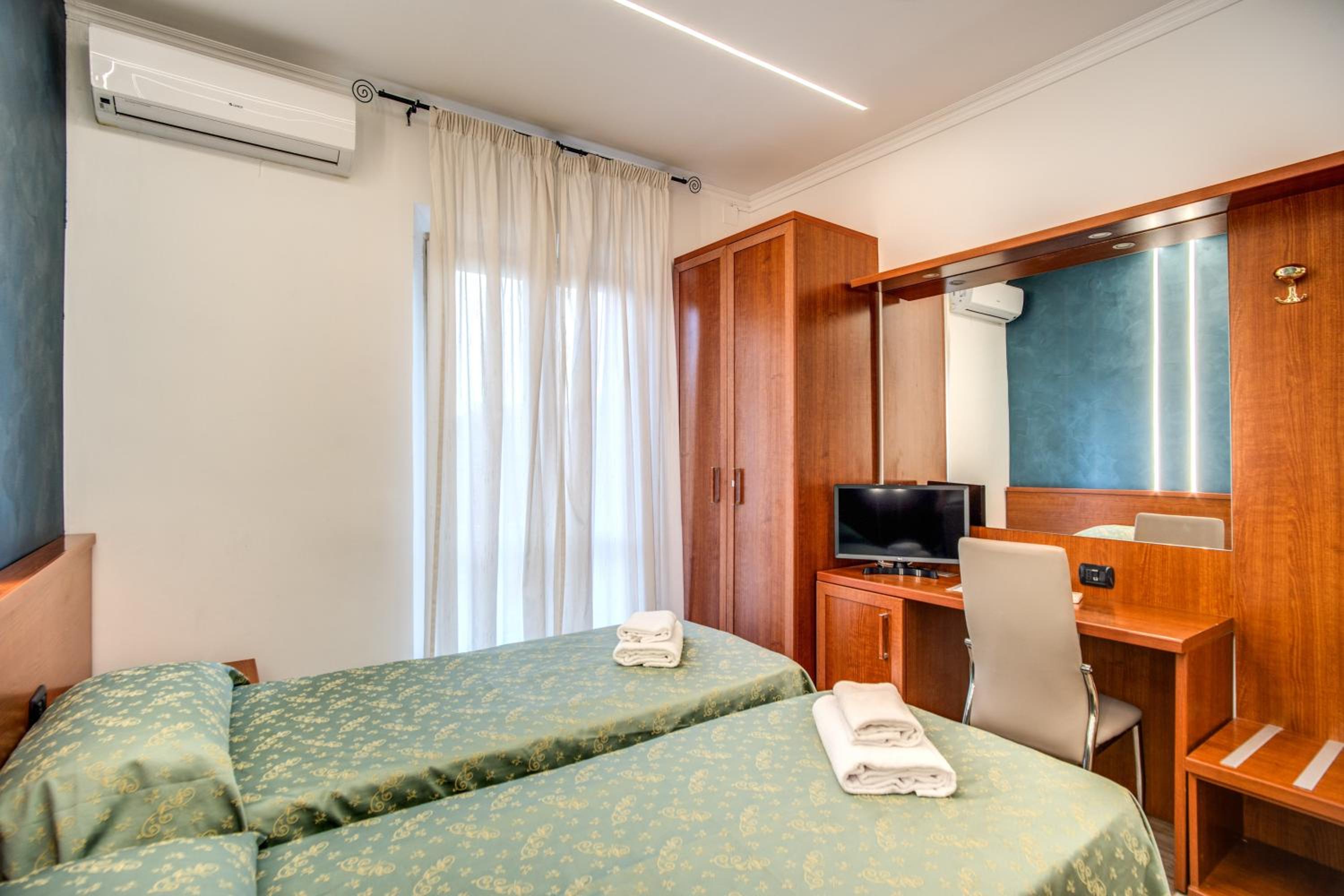 Superior Double Room photo 3