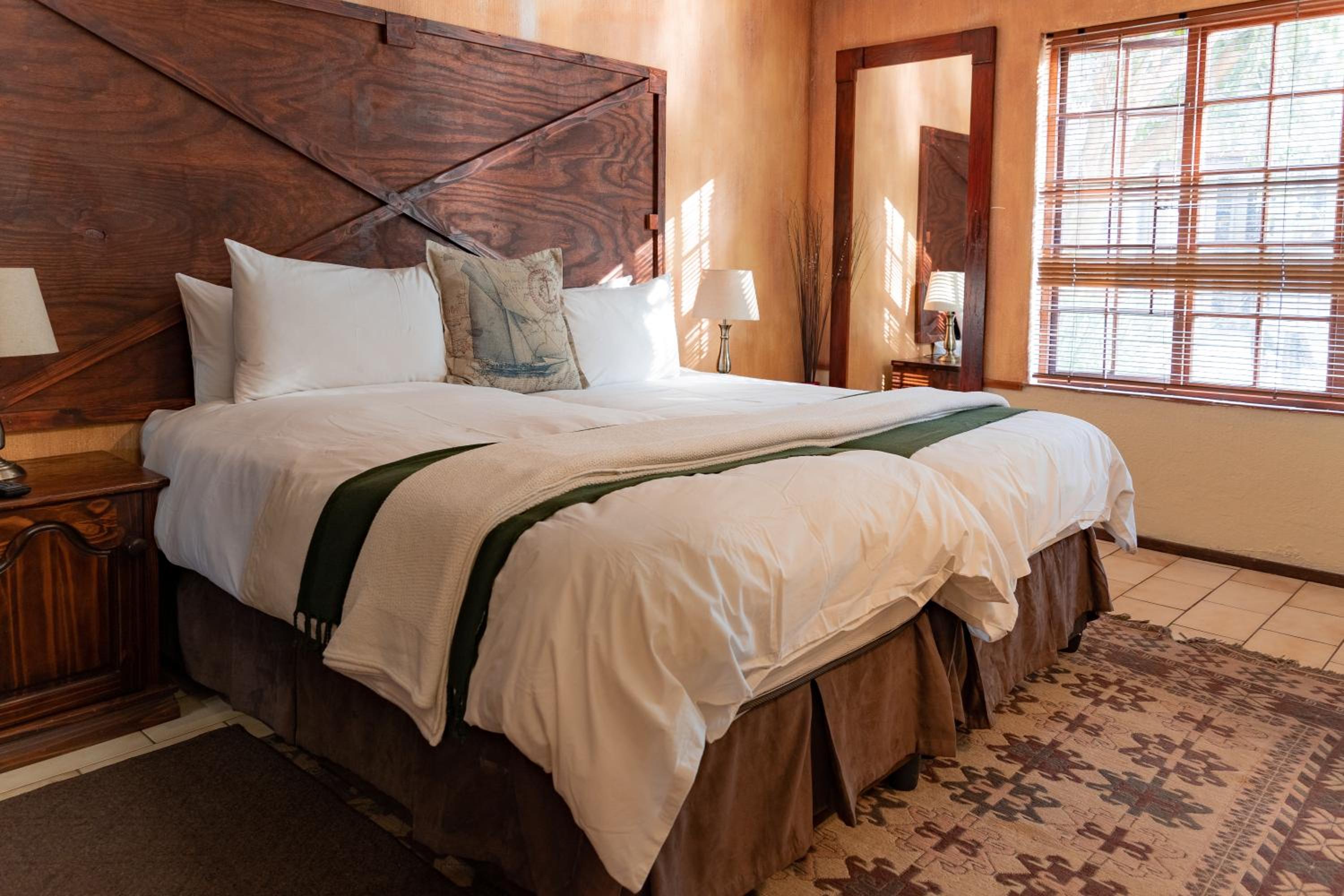 Deluxe Double or Twin Room with Garden View photo 1