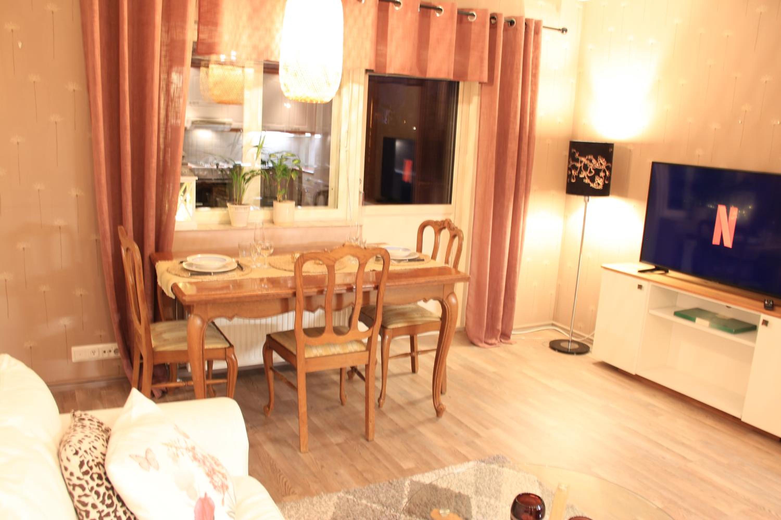 One-Bedroom Apartment - Photo 29
