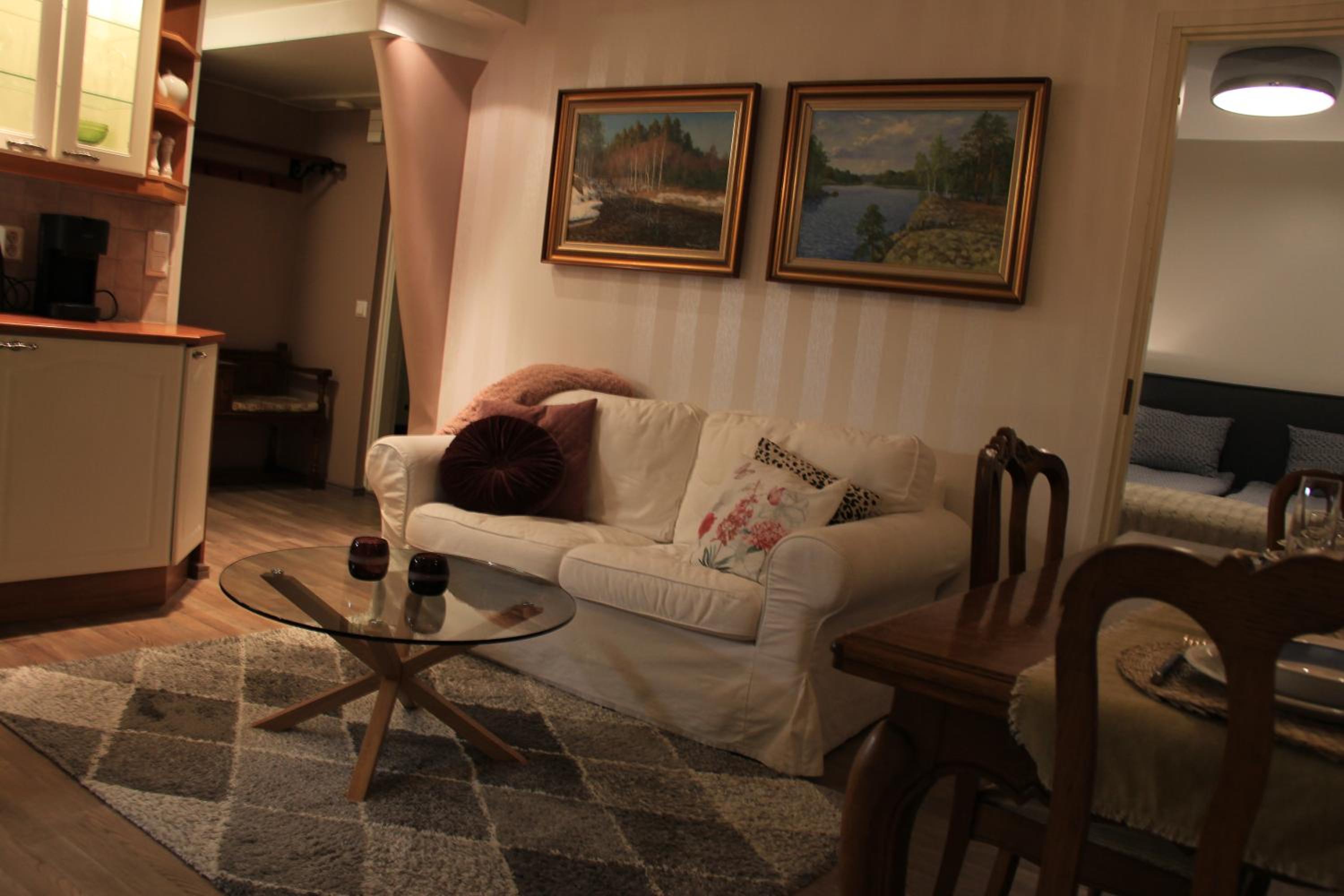 One-Bedroom Apartment - Photo 26