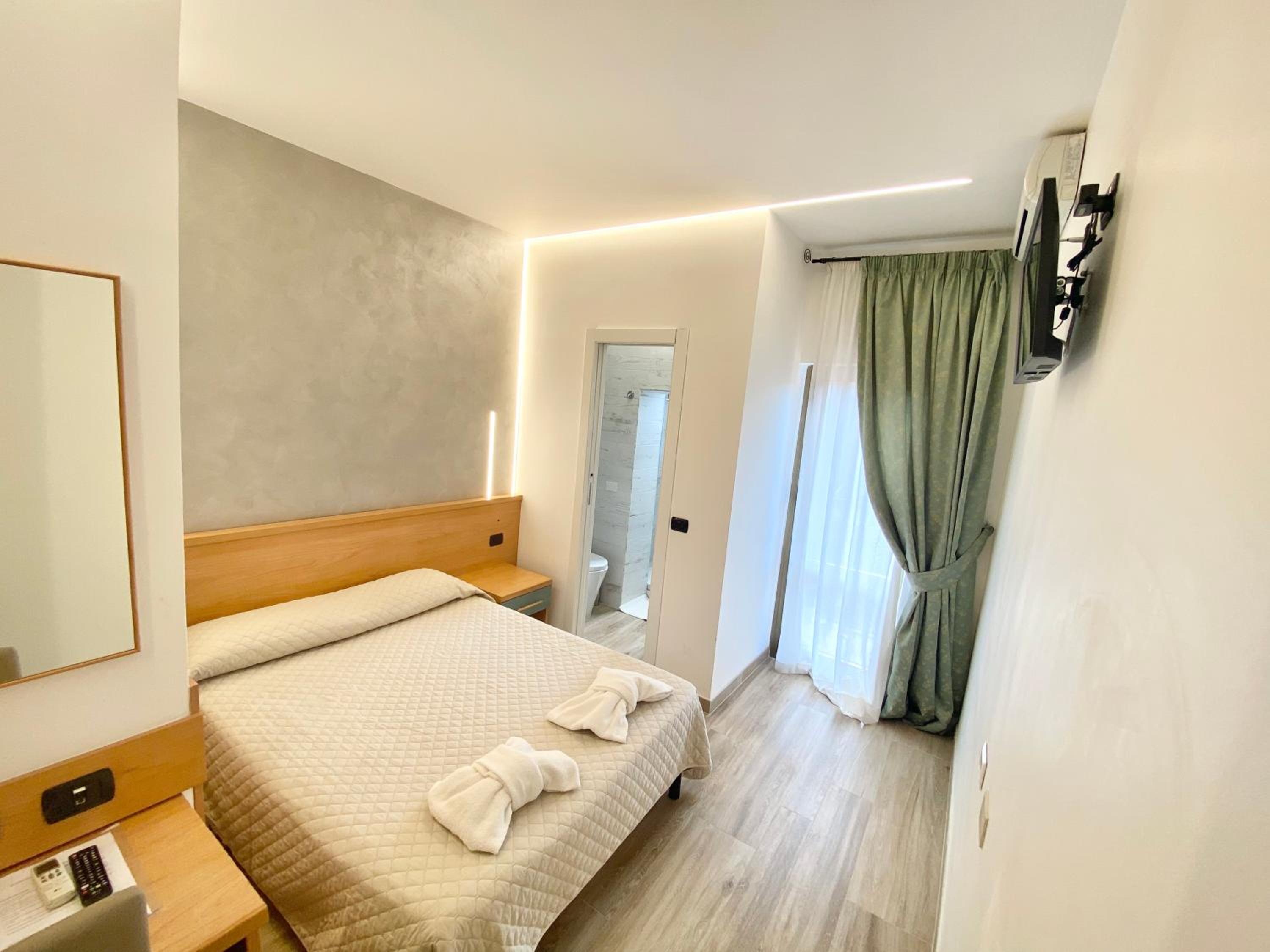 Single Room photo 1
