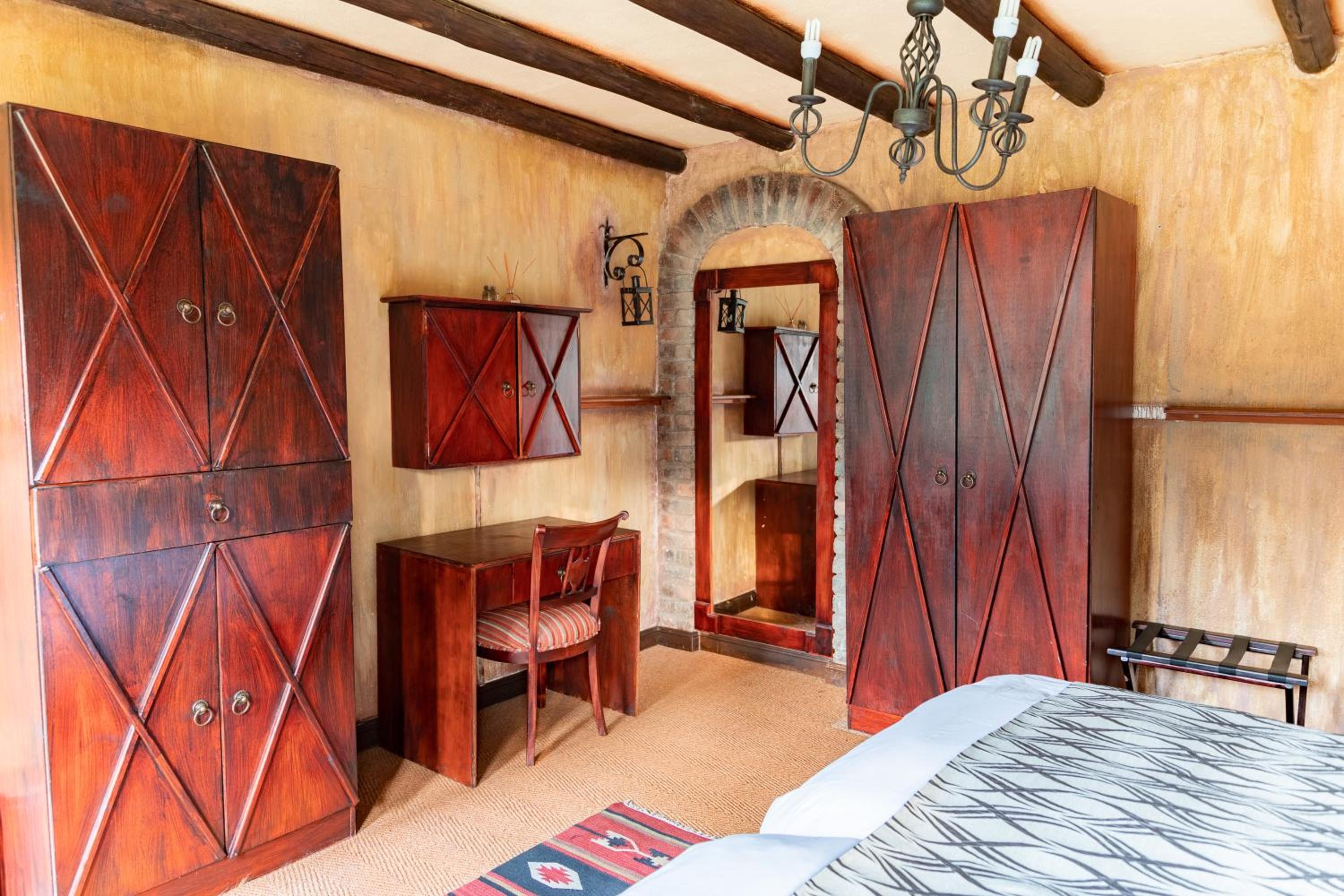 Single Room with Bathroom photo 3