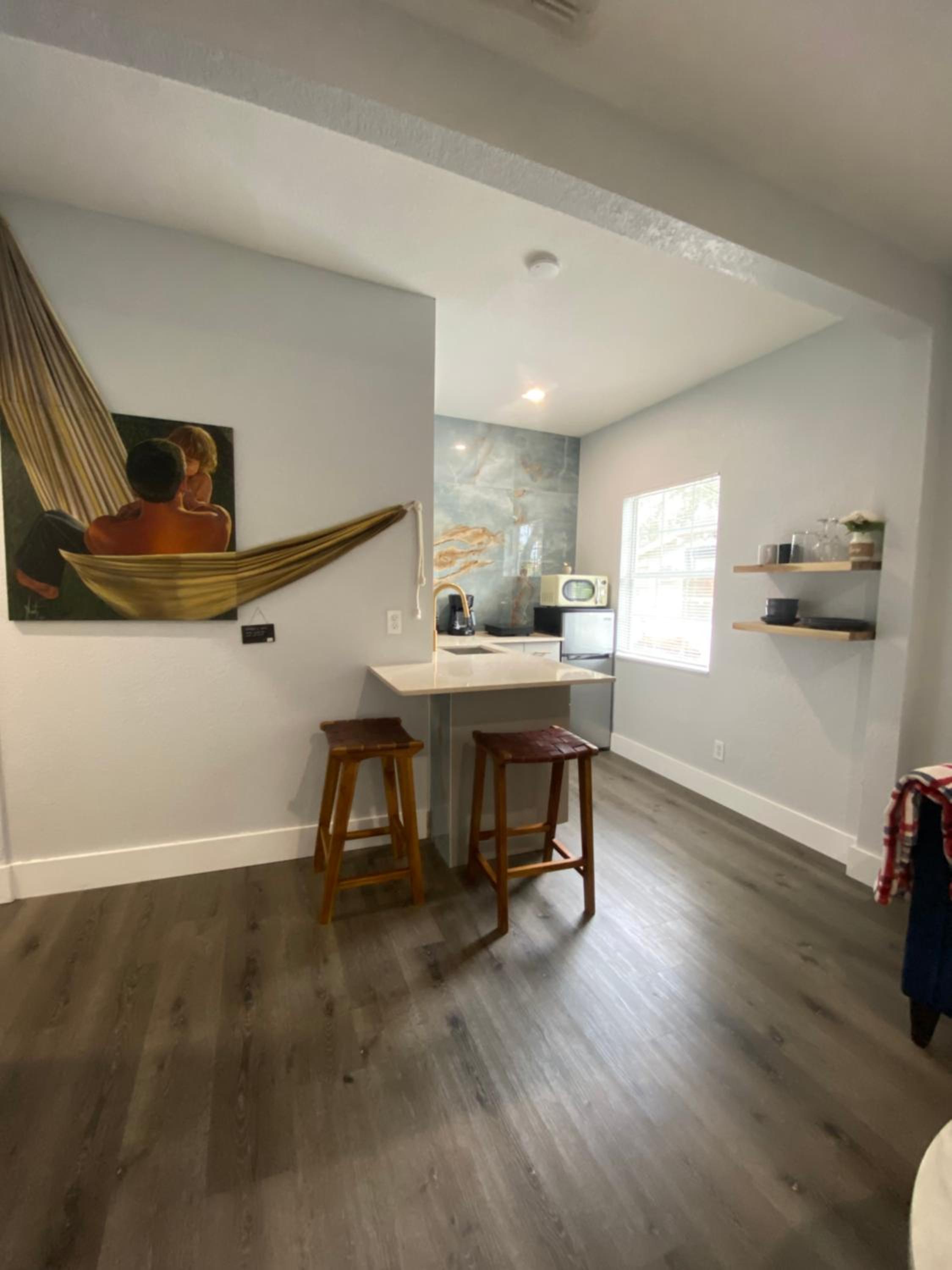 Apartment - Photo 8