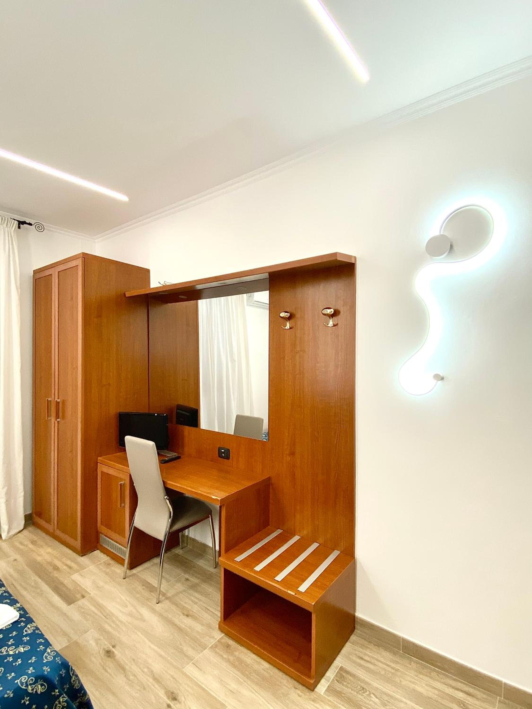 Double or Twin Room photo 1