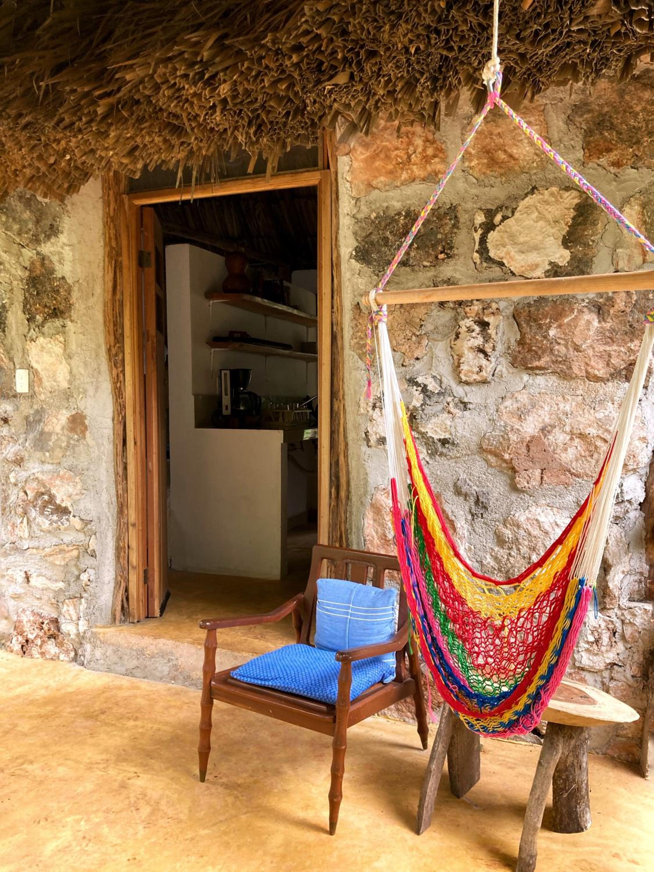 One-Bedroom House - Photo 47
