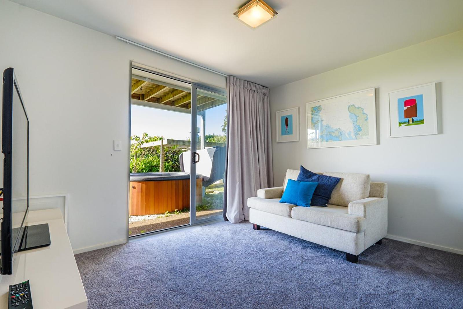Villa with Sea View photo 2