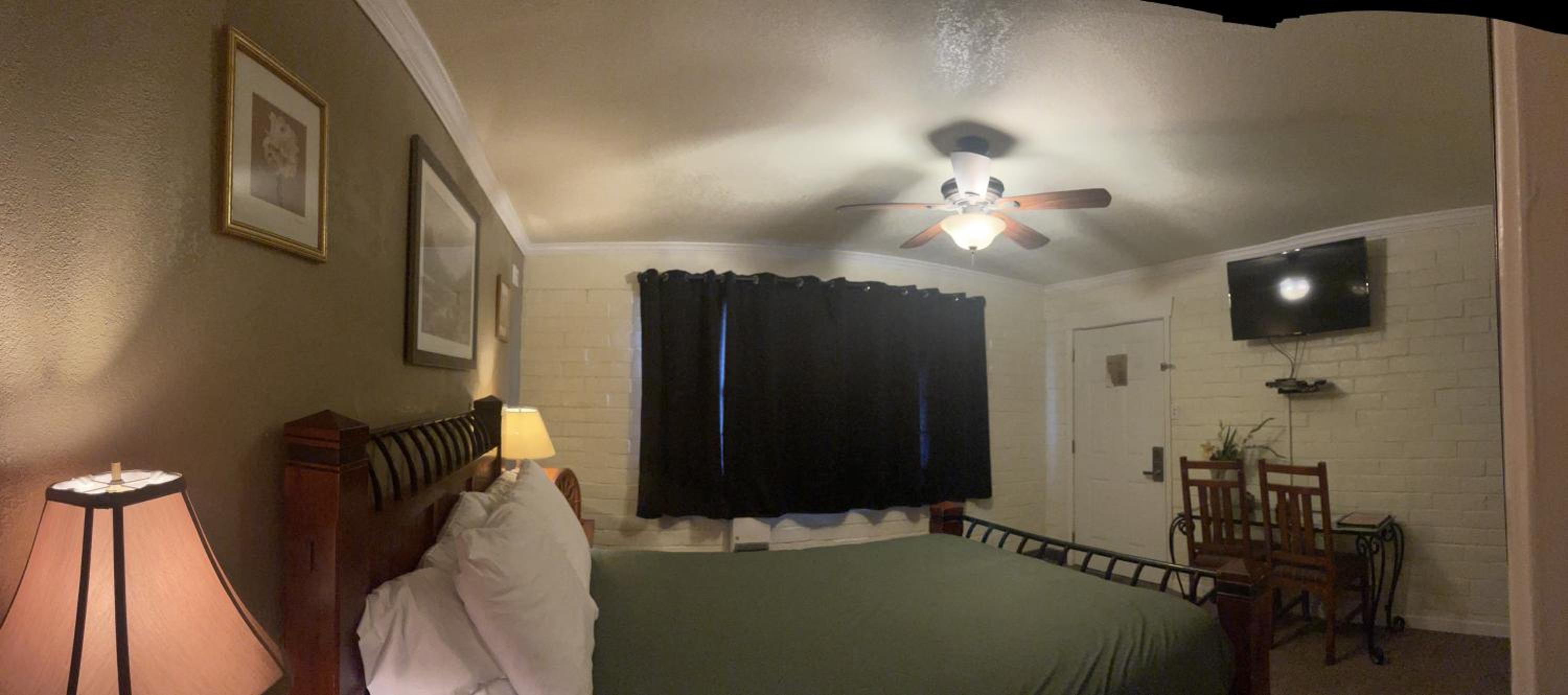 Queen Room