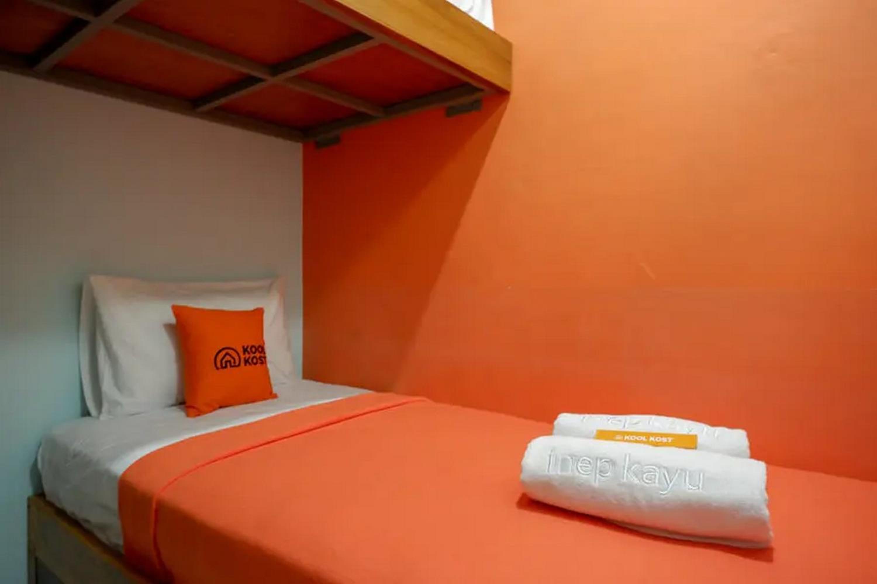 Twin Room - Photo 5