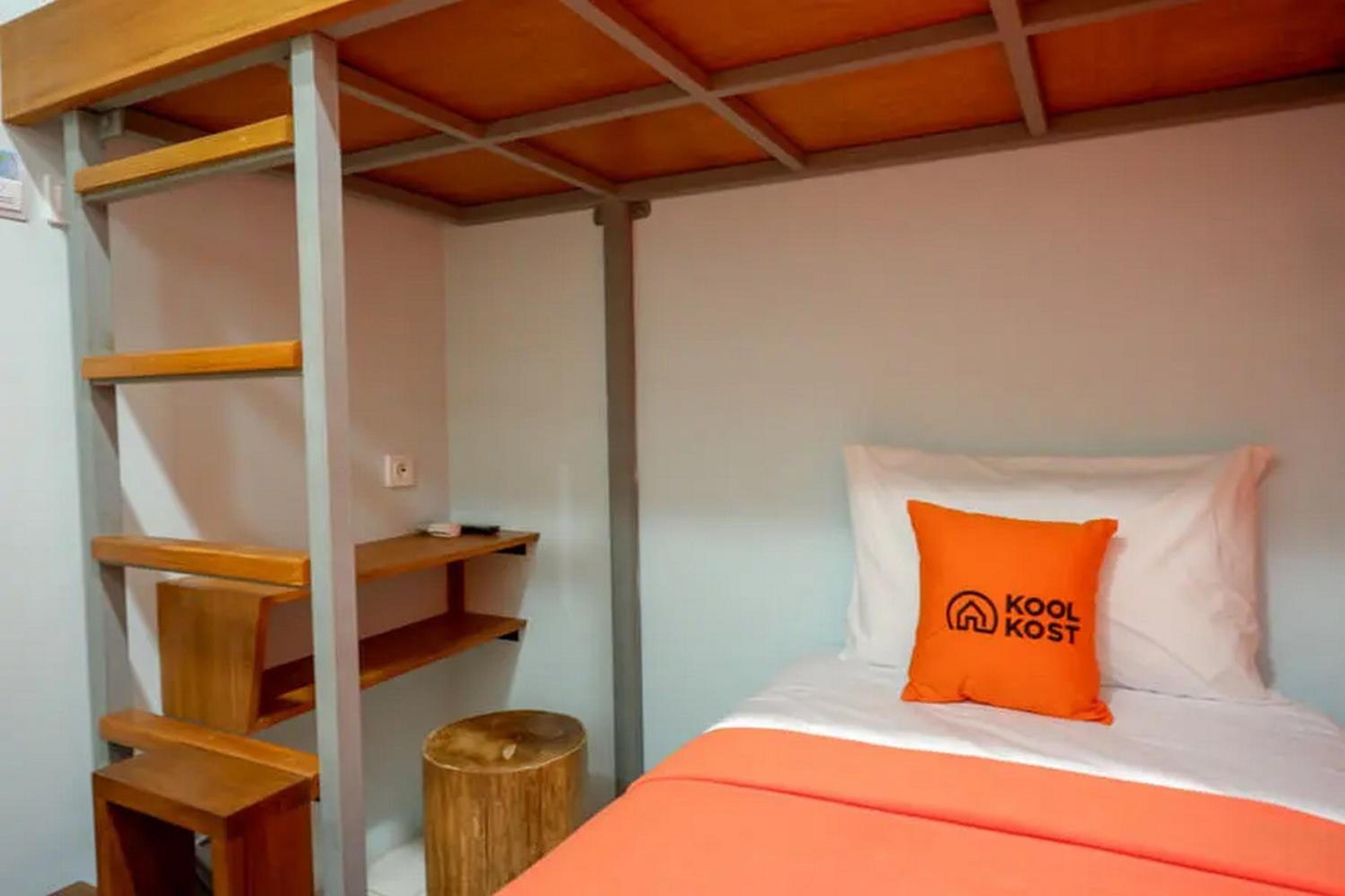 Twin Room - Photo 3