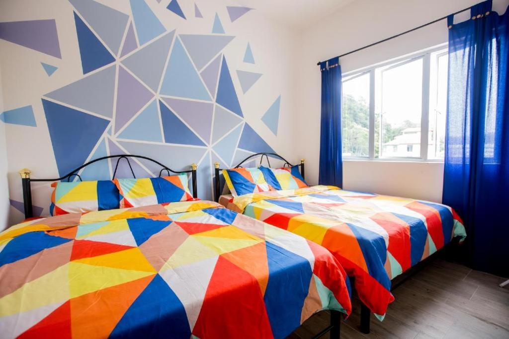 Three-Bedroom Apartment - Photo 7