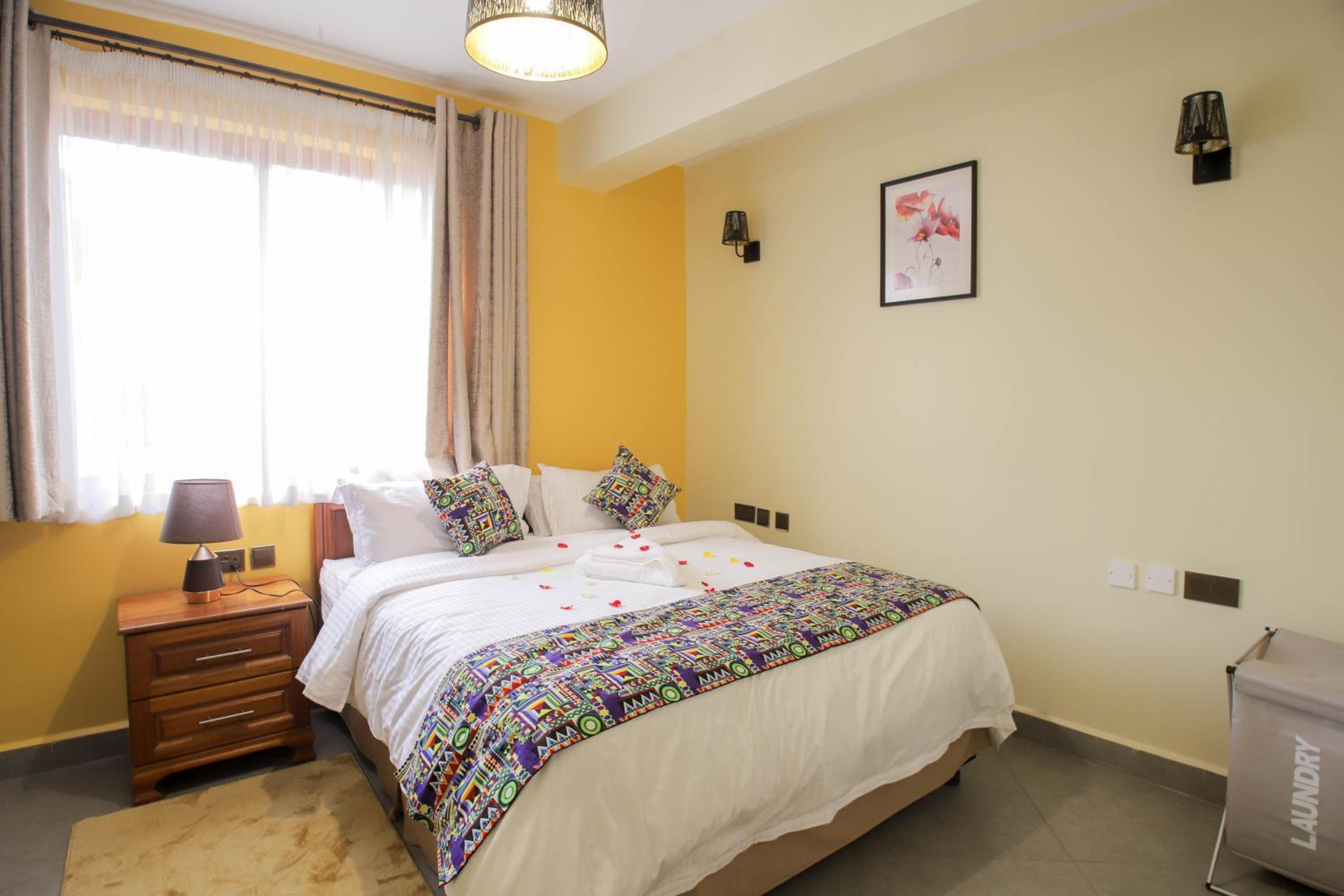 Two-Bedroom Apartment - Photo 27